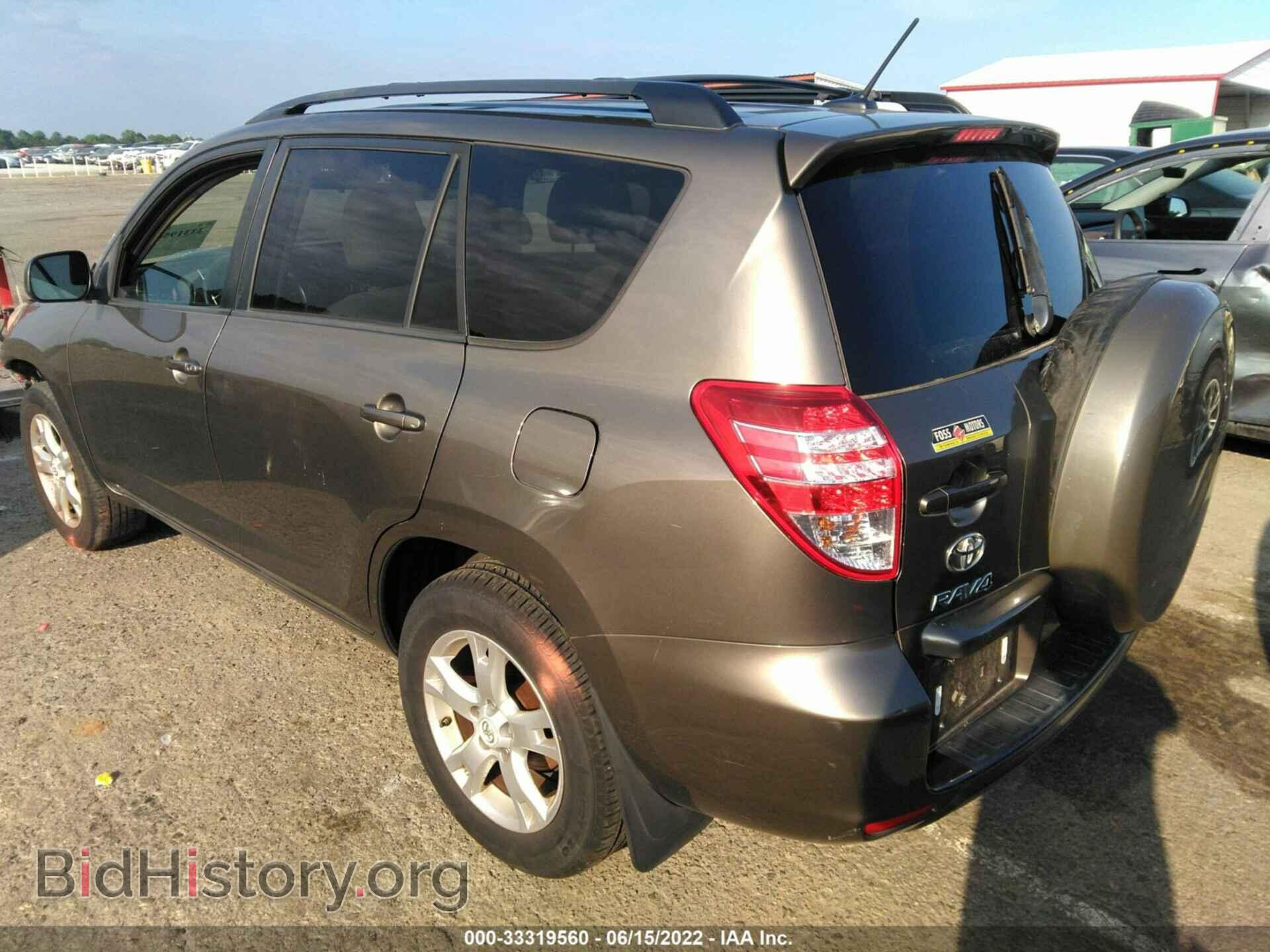 2011 TOYOTA RAV4 - VIN: 2T3BF4DV6BW097658 - Photo 3