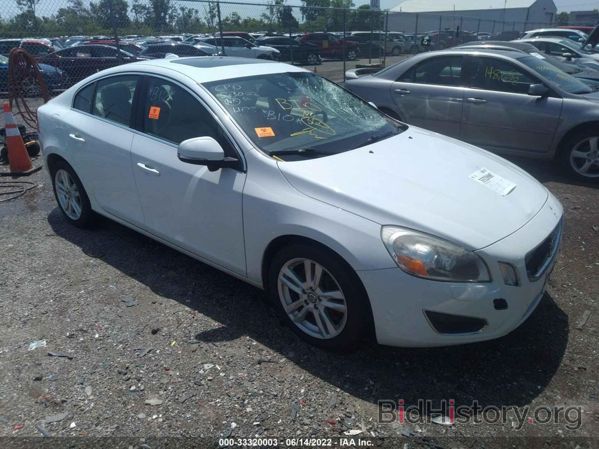 Photo YV1902FH2C2054127 - VOLVO S60 2012