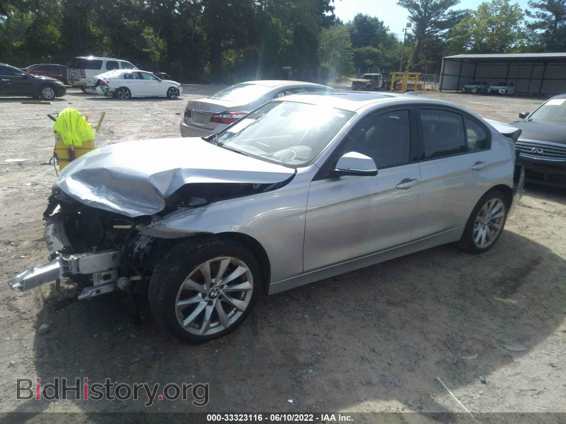2012 BMW 3 SERIES - VIN: WBA3A5C50CF255860 - Фото 2