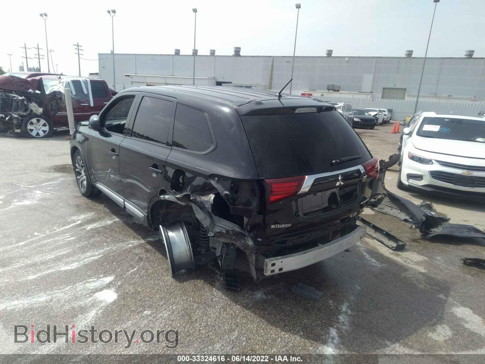 2016 MITSUBISHI OUTLANDER - VIN: JA4AD2A36GZ018564 - Photo 3