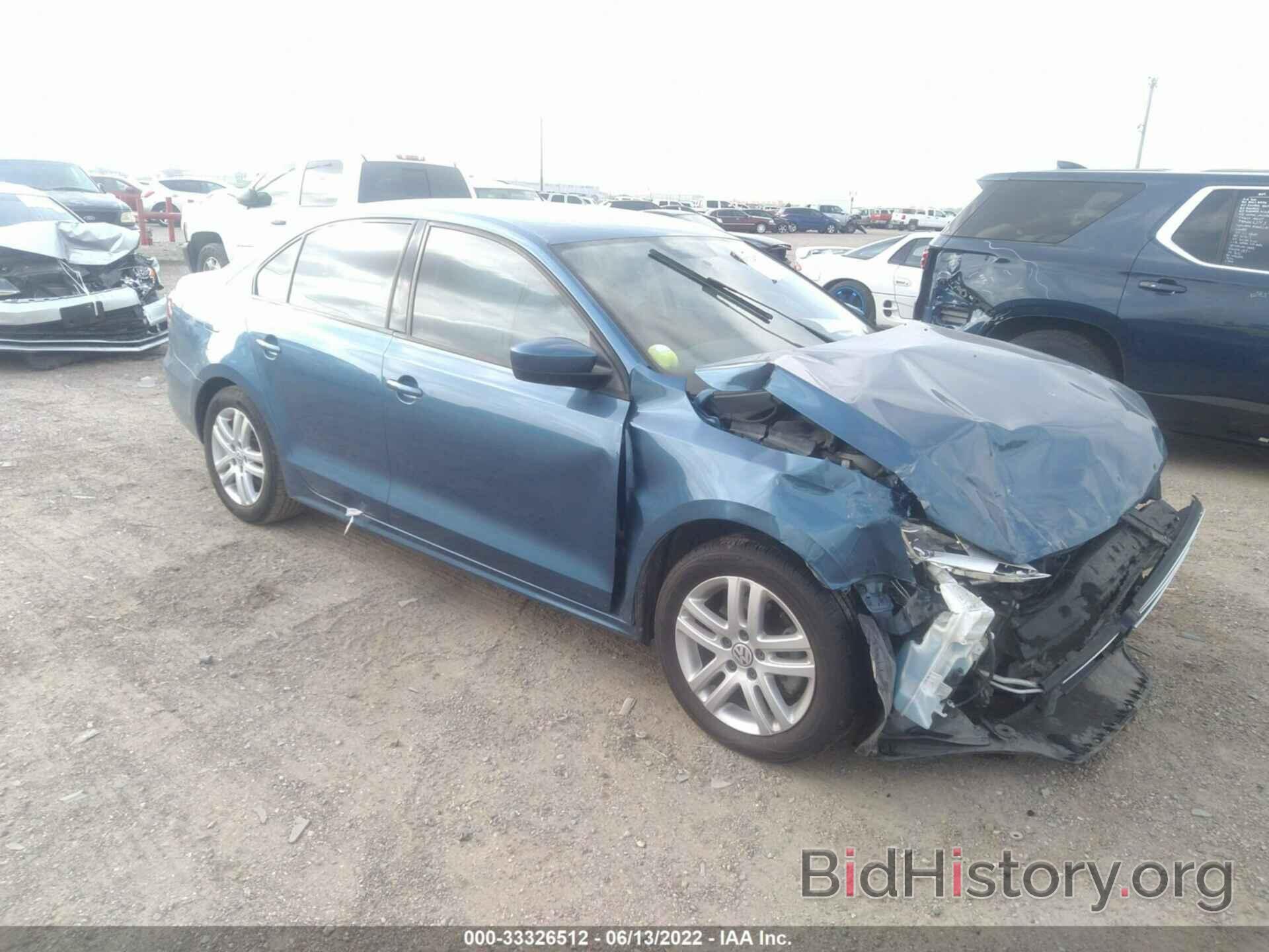 Photo 3VW2B7AJ5JM251935 - VOLKSWAGEN JETTA 2018