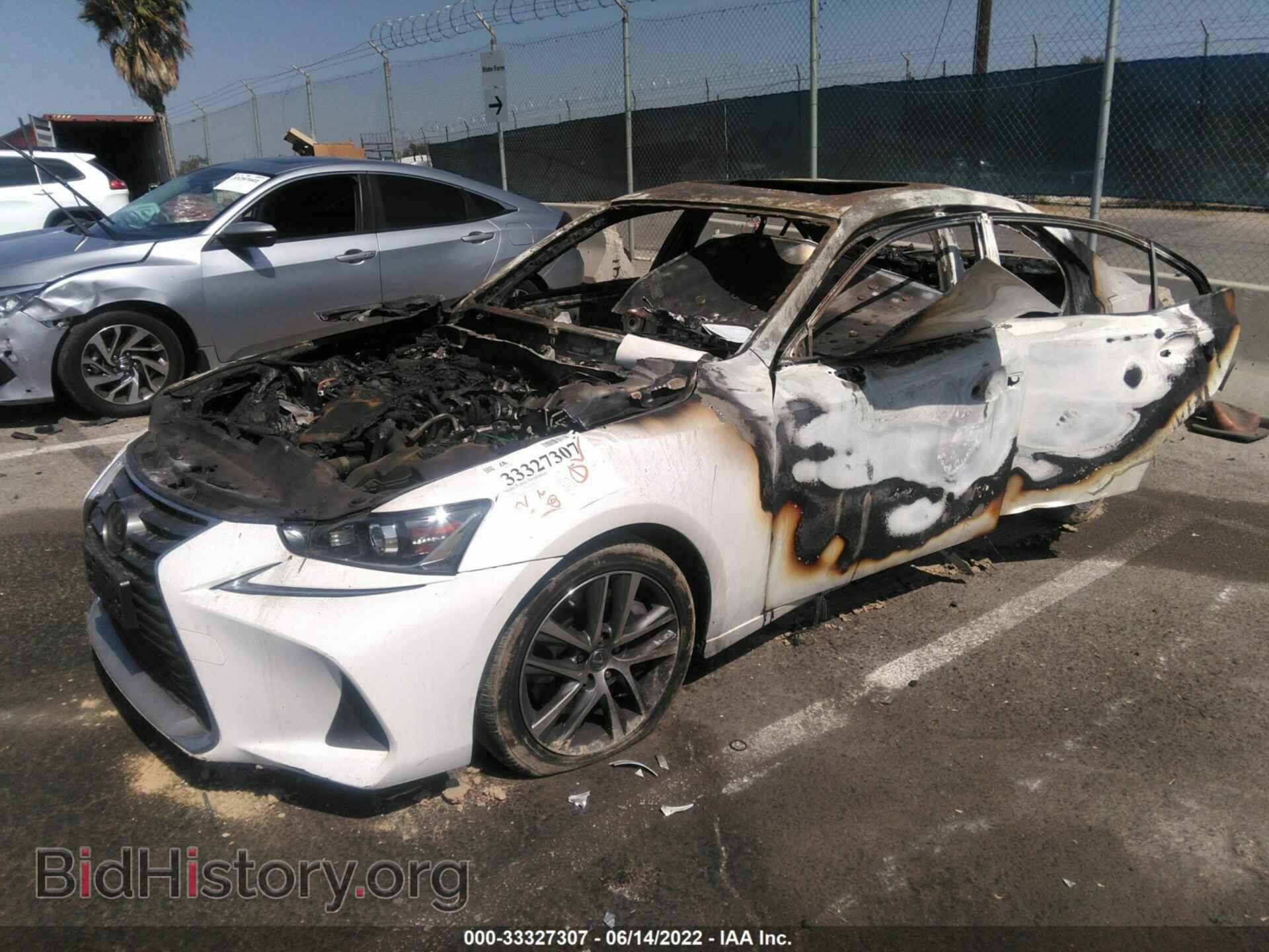 2018 LEXUS IS - VIN: JTHBA1D22J5083473 - Фото 2