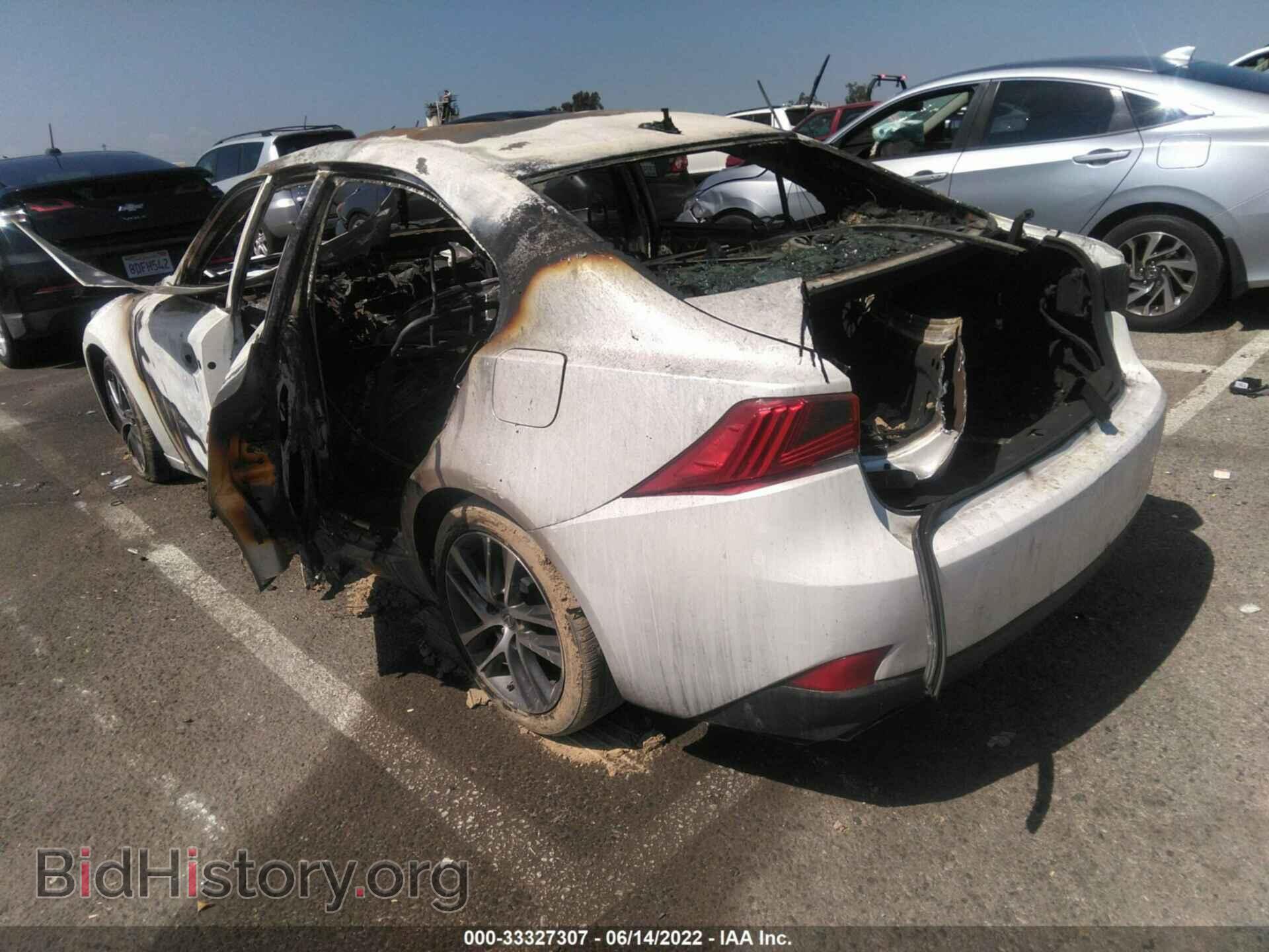 2018 LEXUS IS - VIN: JTHBA1D22J5083473 - Фото 3