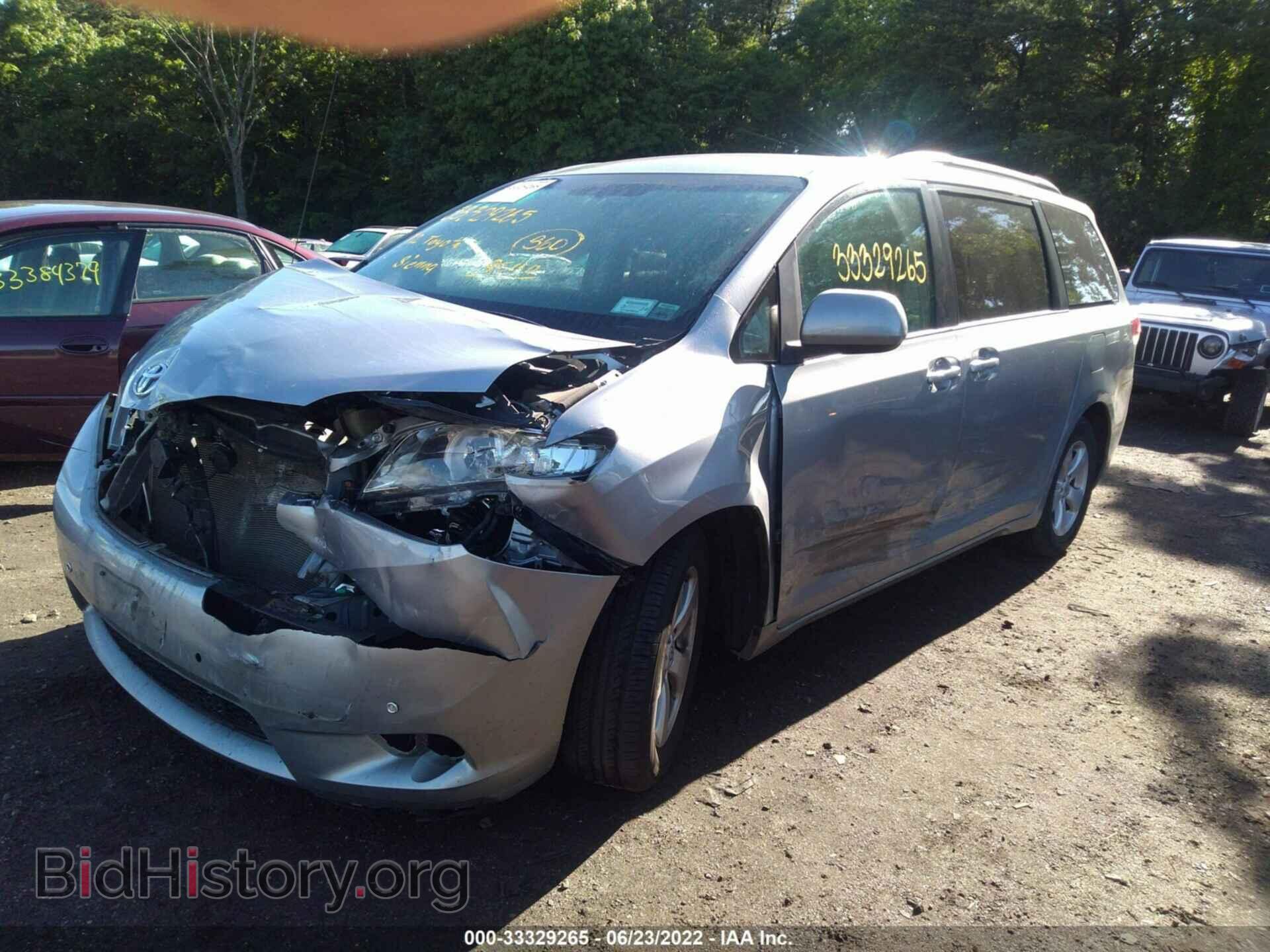 2012 TOYOTA SIENNA - VIN: 5TDKK3DC3CS197966 - Фото 2