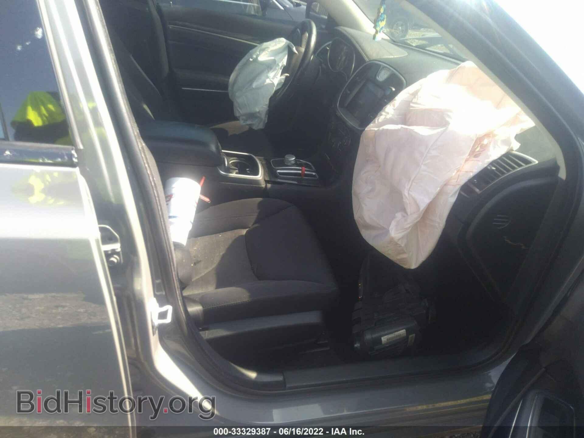 2018 CHRYSLER 300 - VIN: 2C3CCAAG2JH222918 - Фото 5