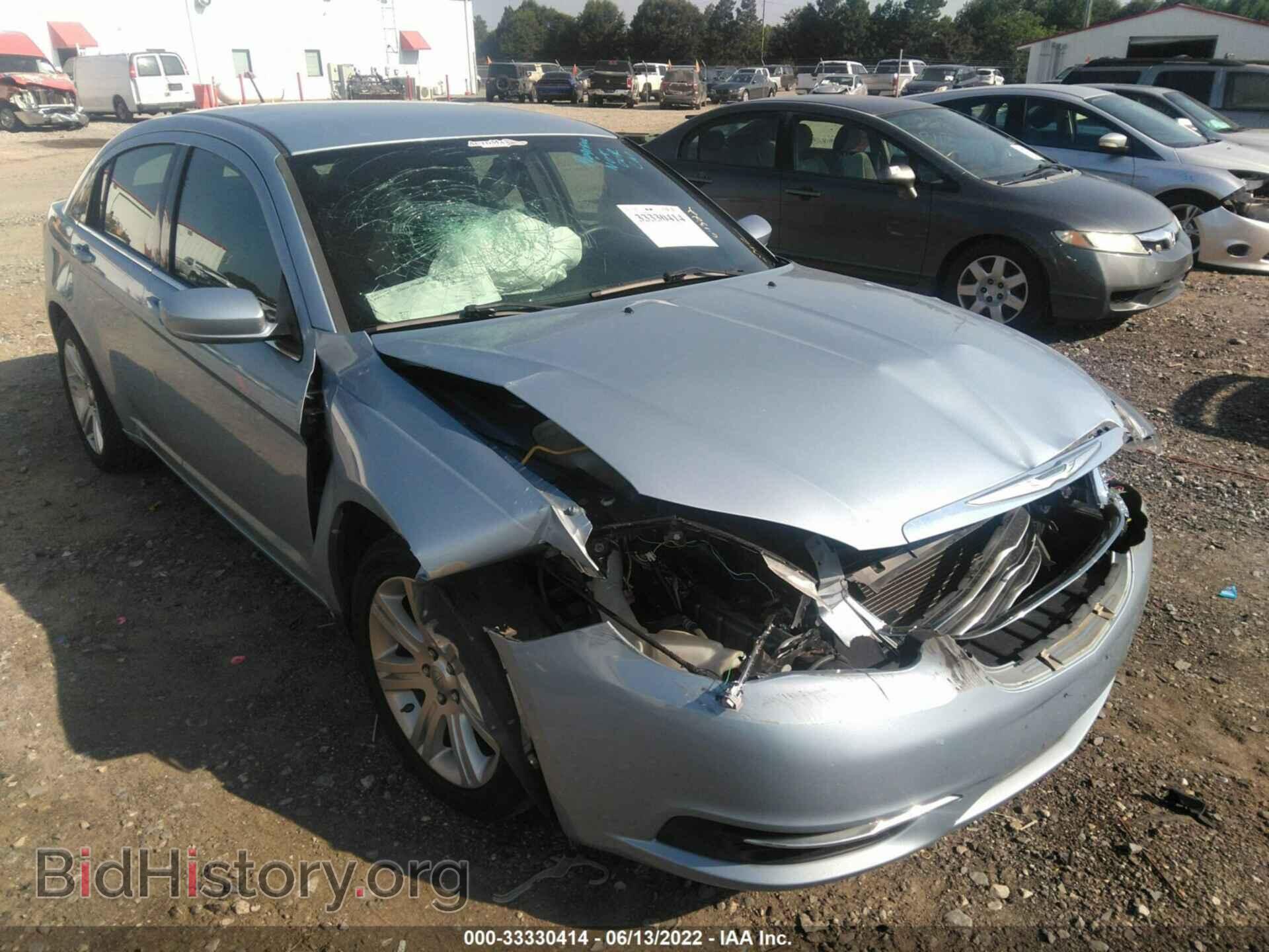 Photo 1C3CCBBB3DN614942 - CHRYSLER 200 2013