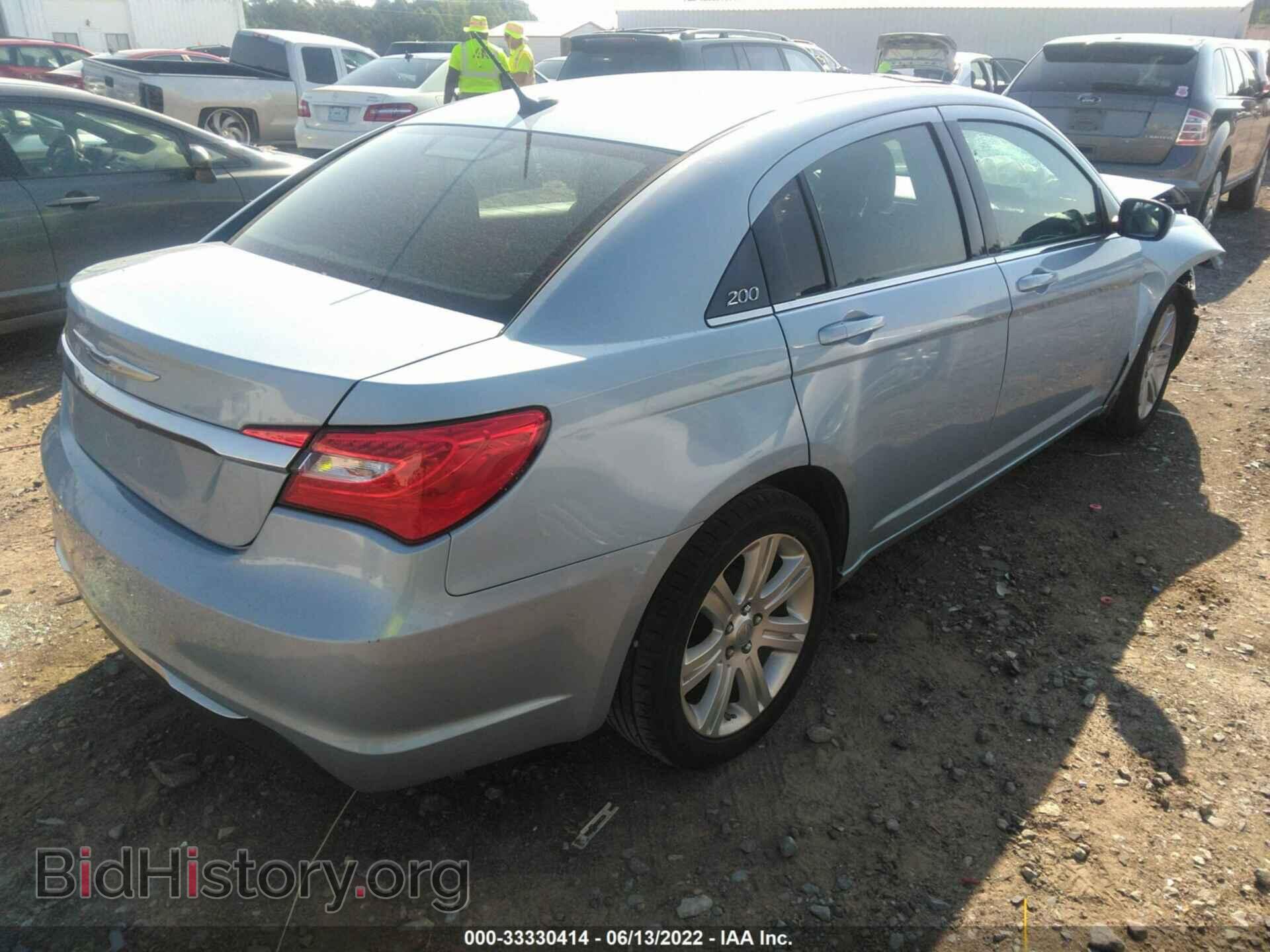 2013 CHRYSLER 200 - VIN: 1C3CCBBB3DN614942 - Photo 4