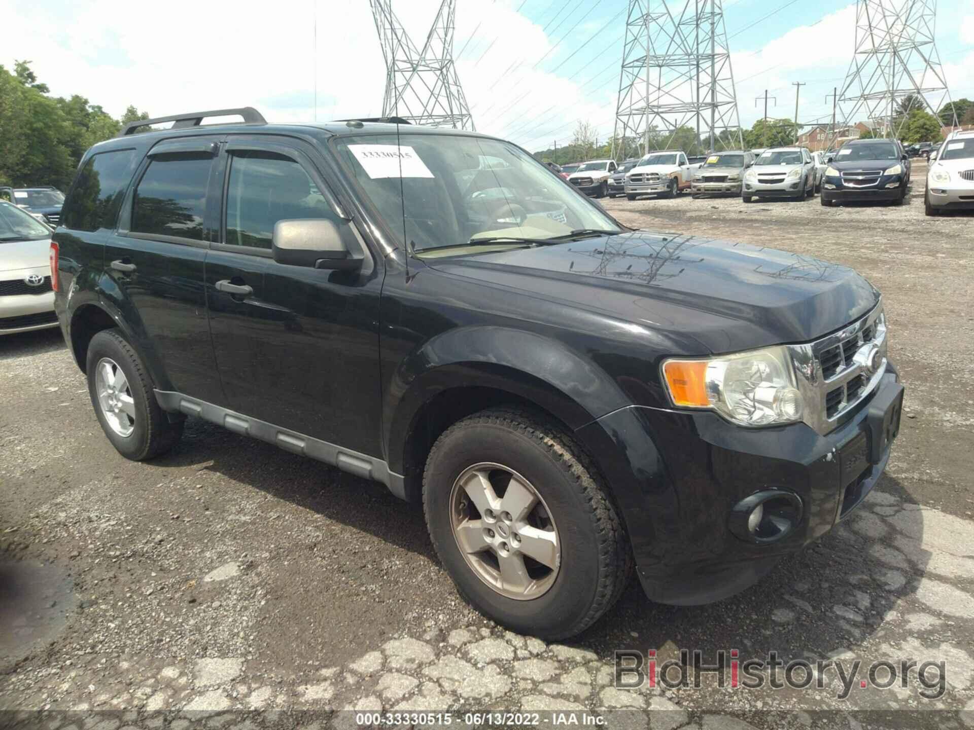 Photo 1FMCU0D71AKB76467 - FORD ESCAPE 2010