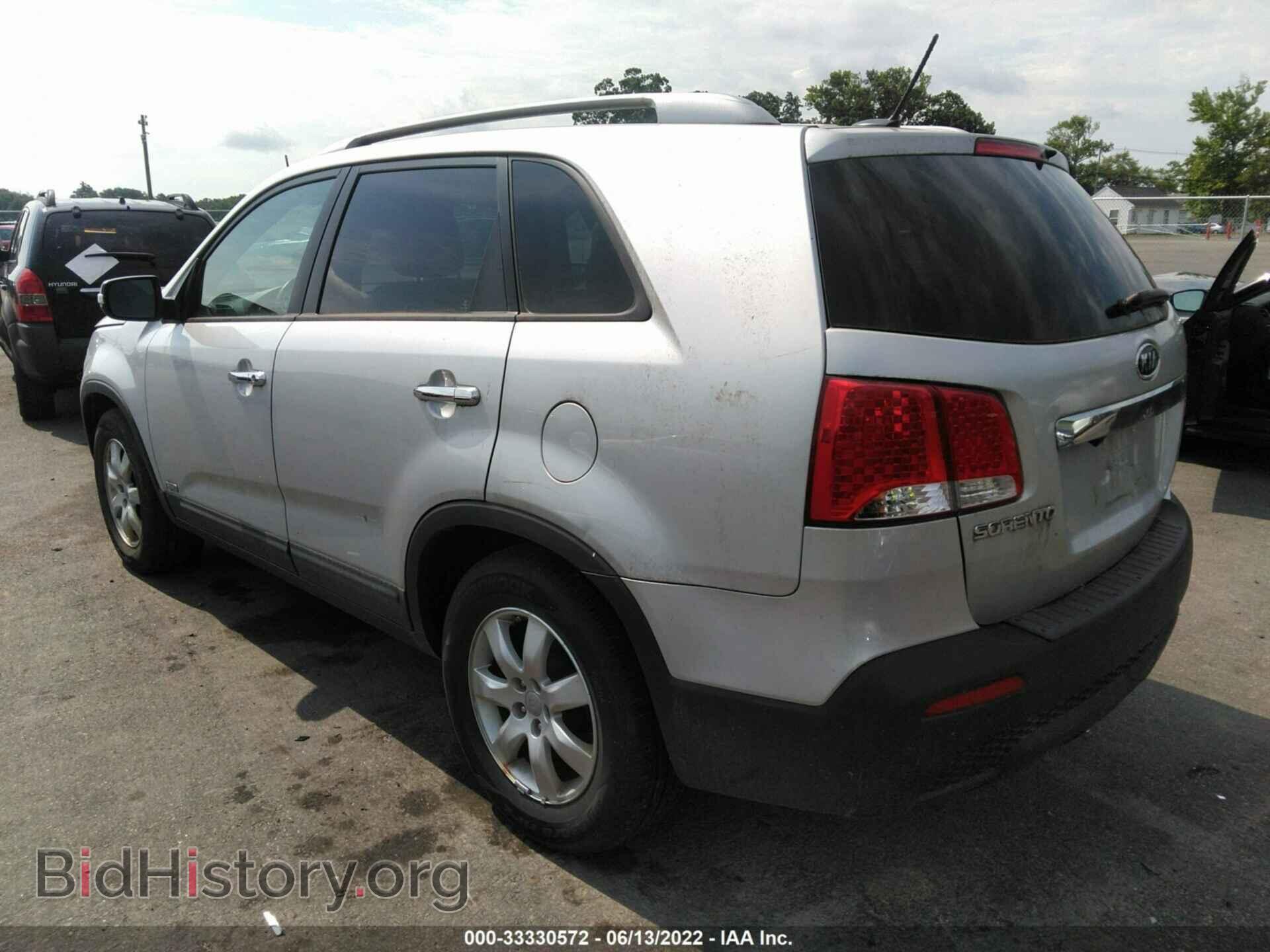 2012 KIA SORENTO - VIN: 5XYKTCA61CG290168 - Фото 3