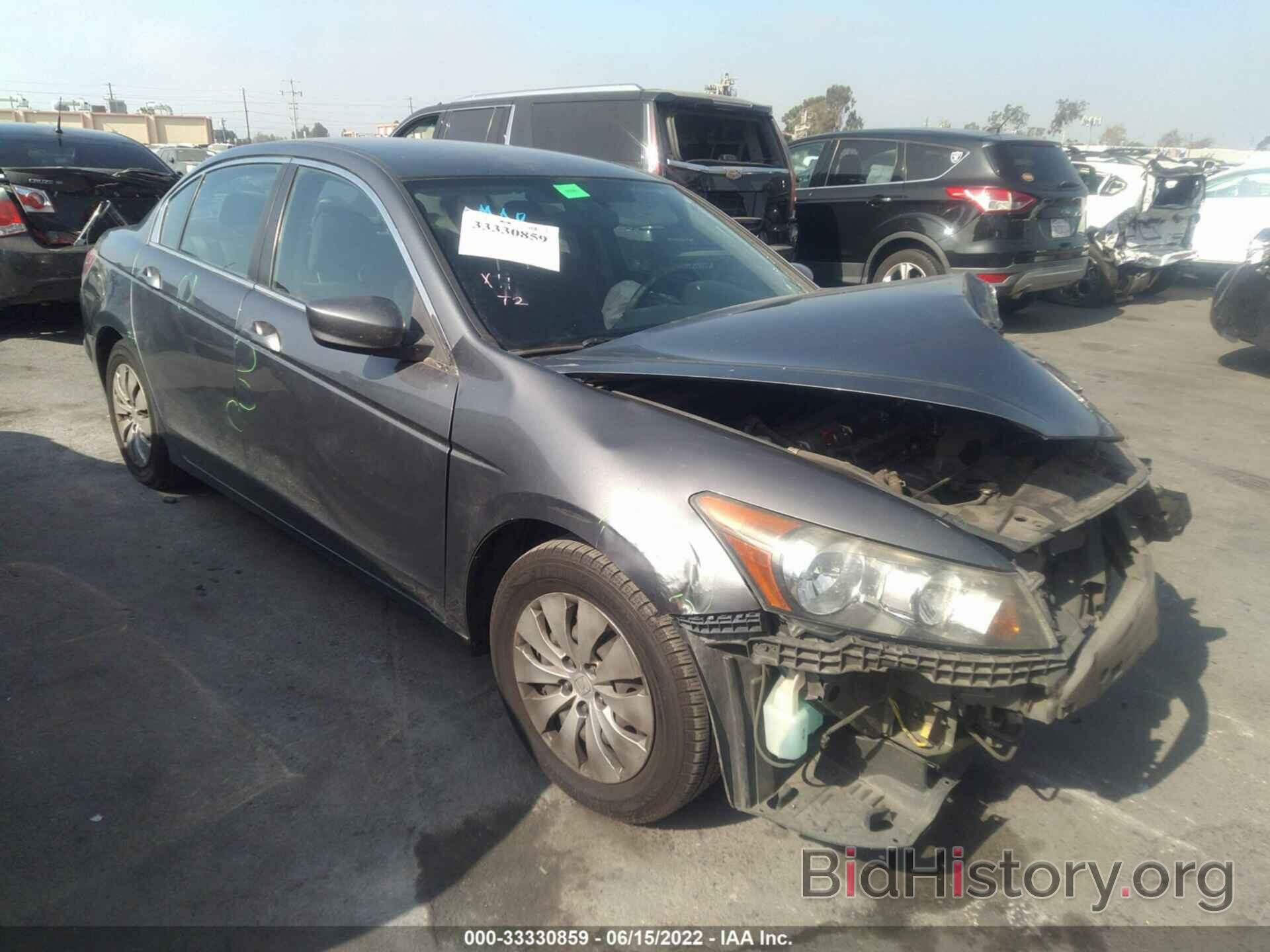 Photo 1HGCP2F30CA185026 - HONDA ACCORD SDN 2012