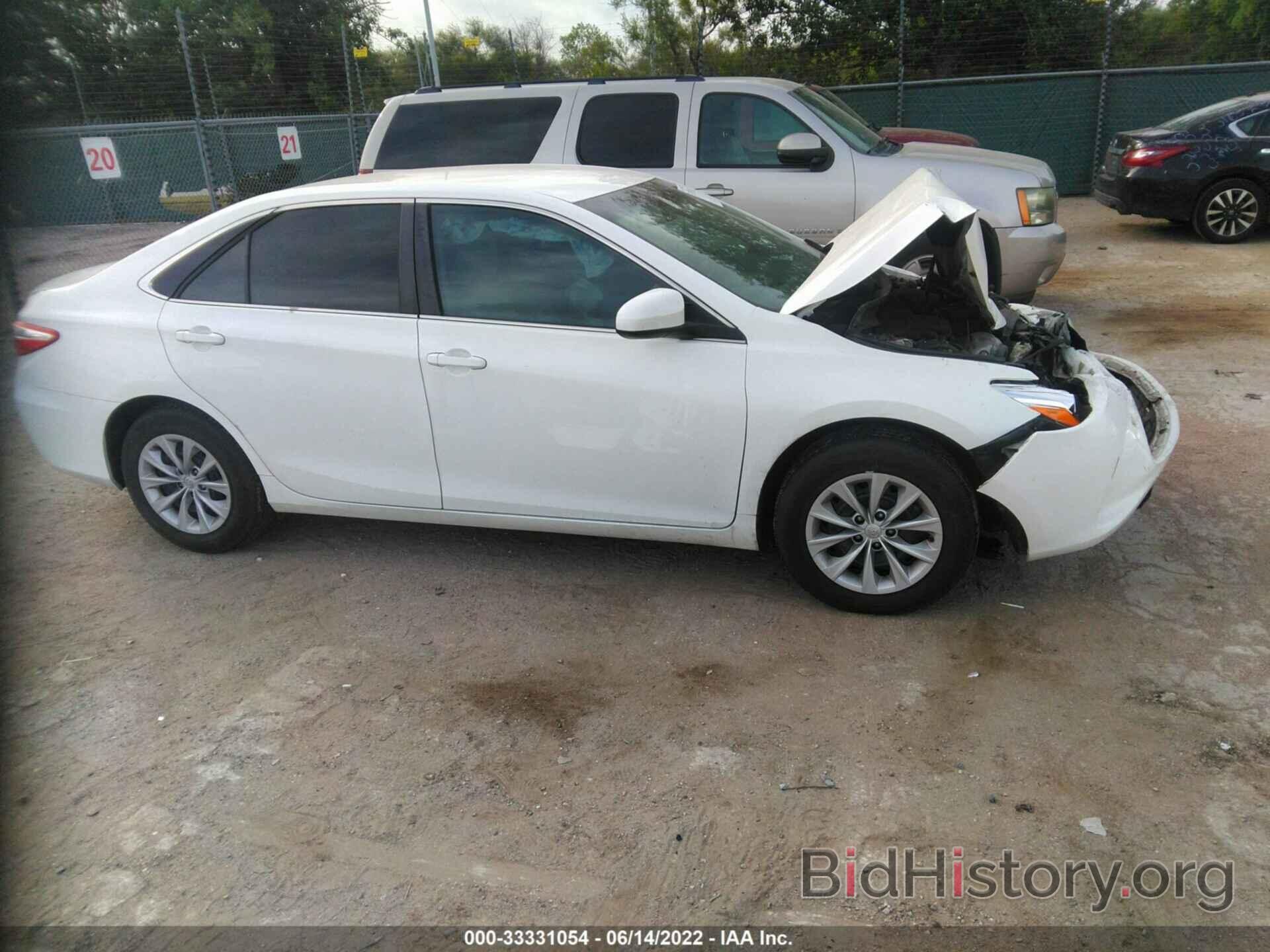 Photo 4T4BF1FK8GR567048 - TOYOTA CAMRY 2016