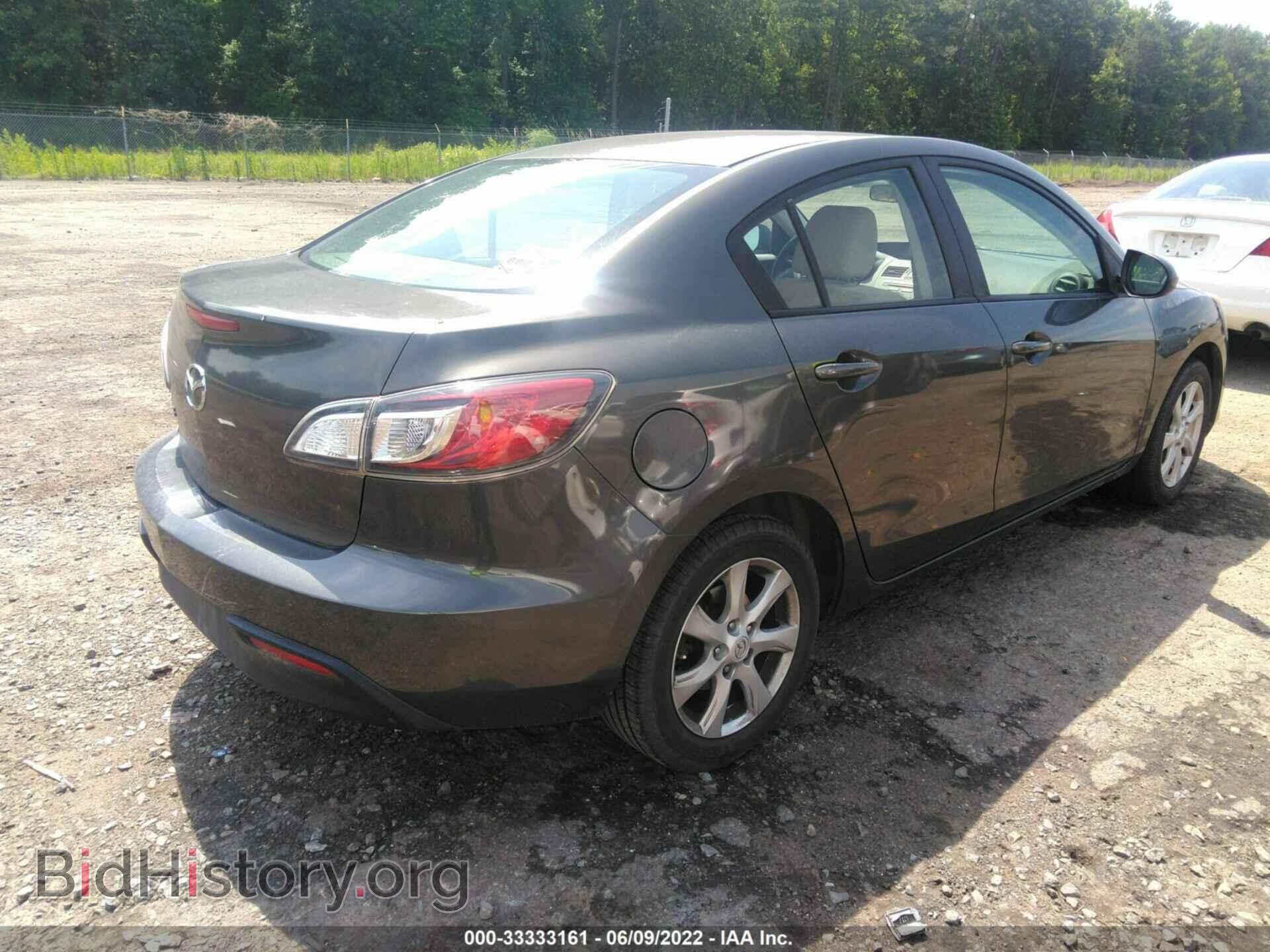 2011 MAZDA MAZDA3 - VIN: JM1BL1VF9B1498084 - Фото 4