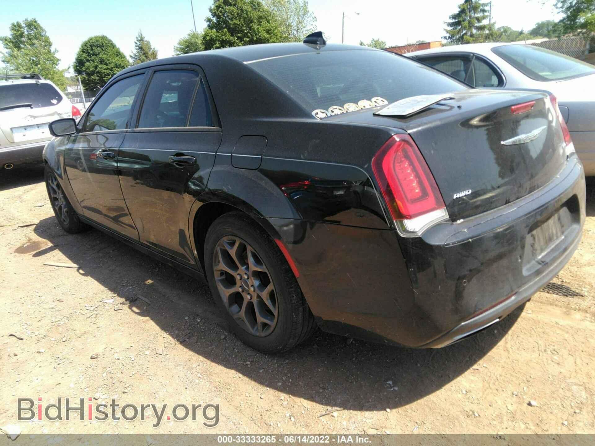 2016 CHRYSLER 300 - VIN: 2C3CCAGG8GH239058 - Фото 3
