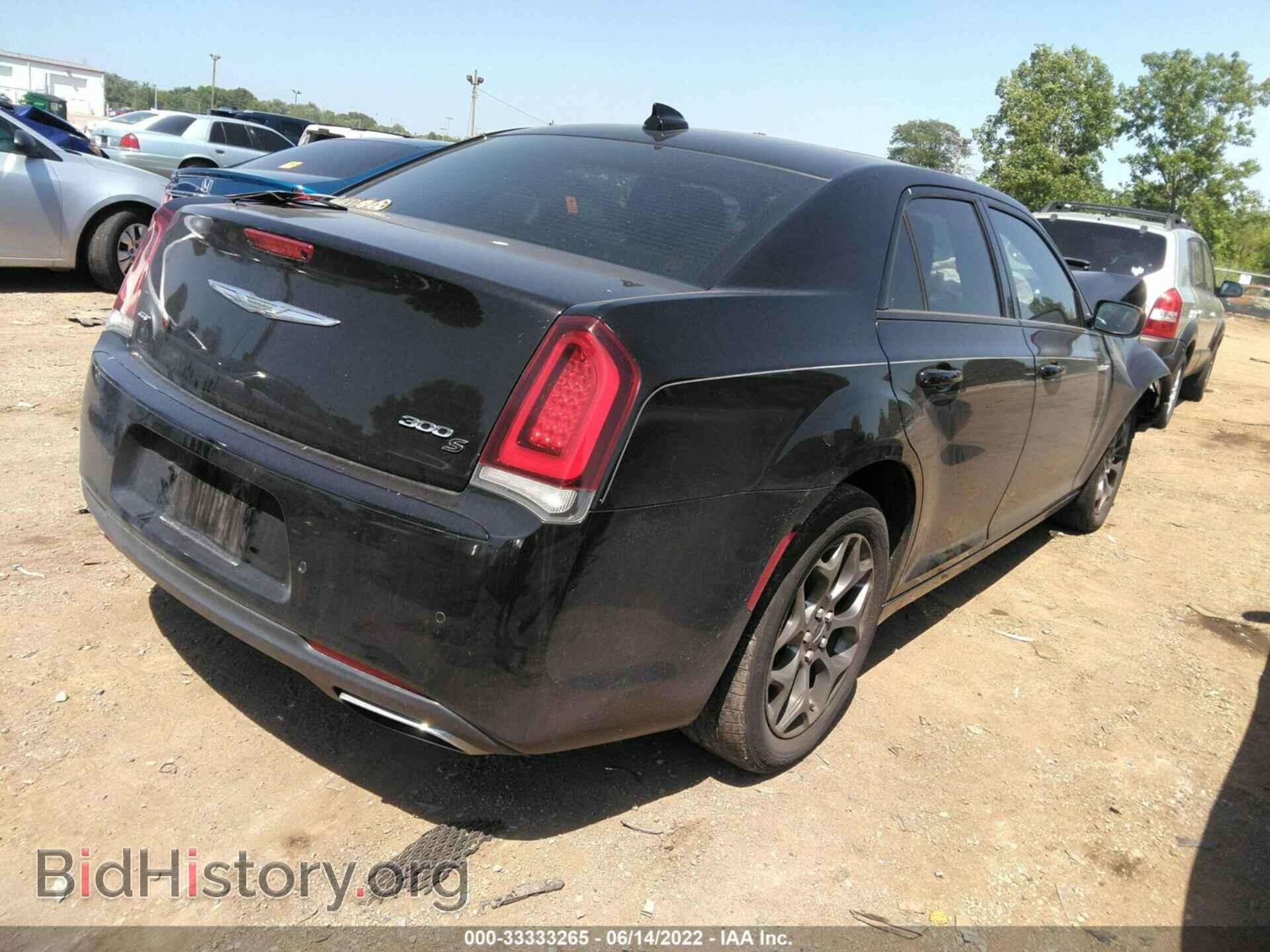 2016 CHRYSLER 300 - VIN: 2C3CCAGG8GH239058 - Фото 4
