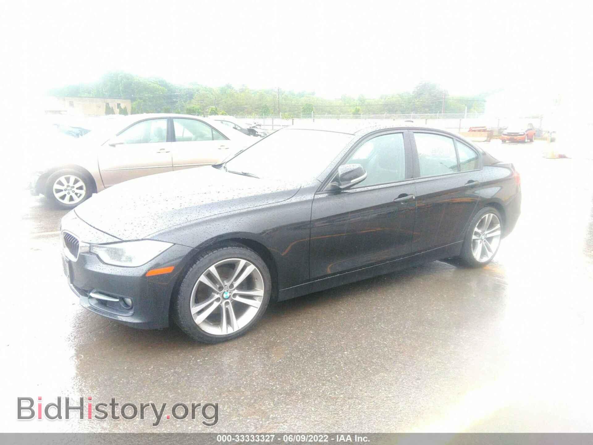 2012 BMW 3 SERIES - VIN: WBA3A5C5XCFJ89611 - Фото 2
