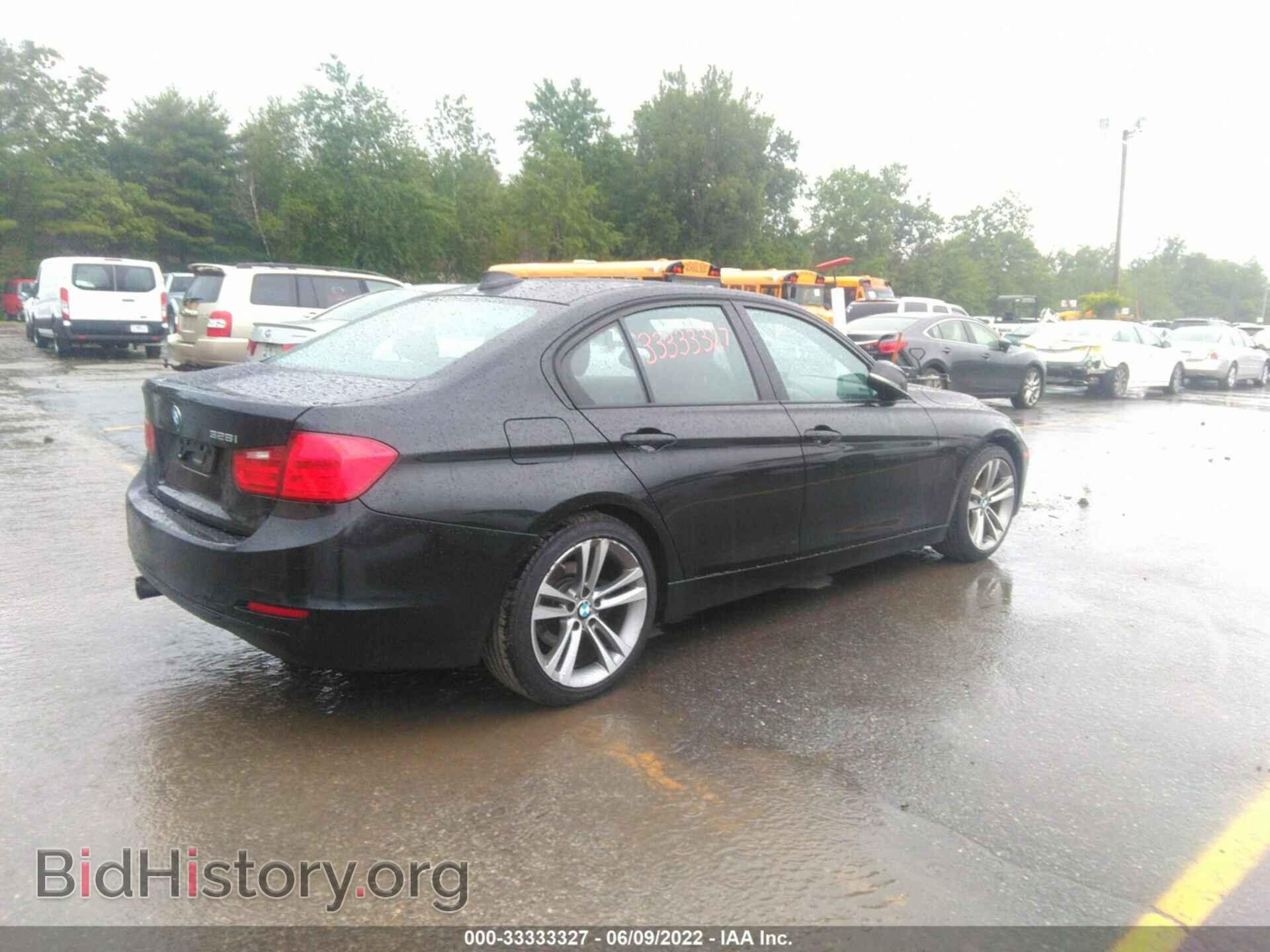 2012 BMW 3 SERIES - VIN: WBA3A5C5XCFJ89611 - Фото 4