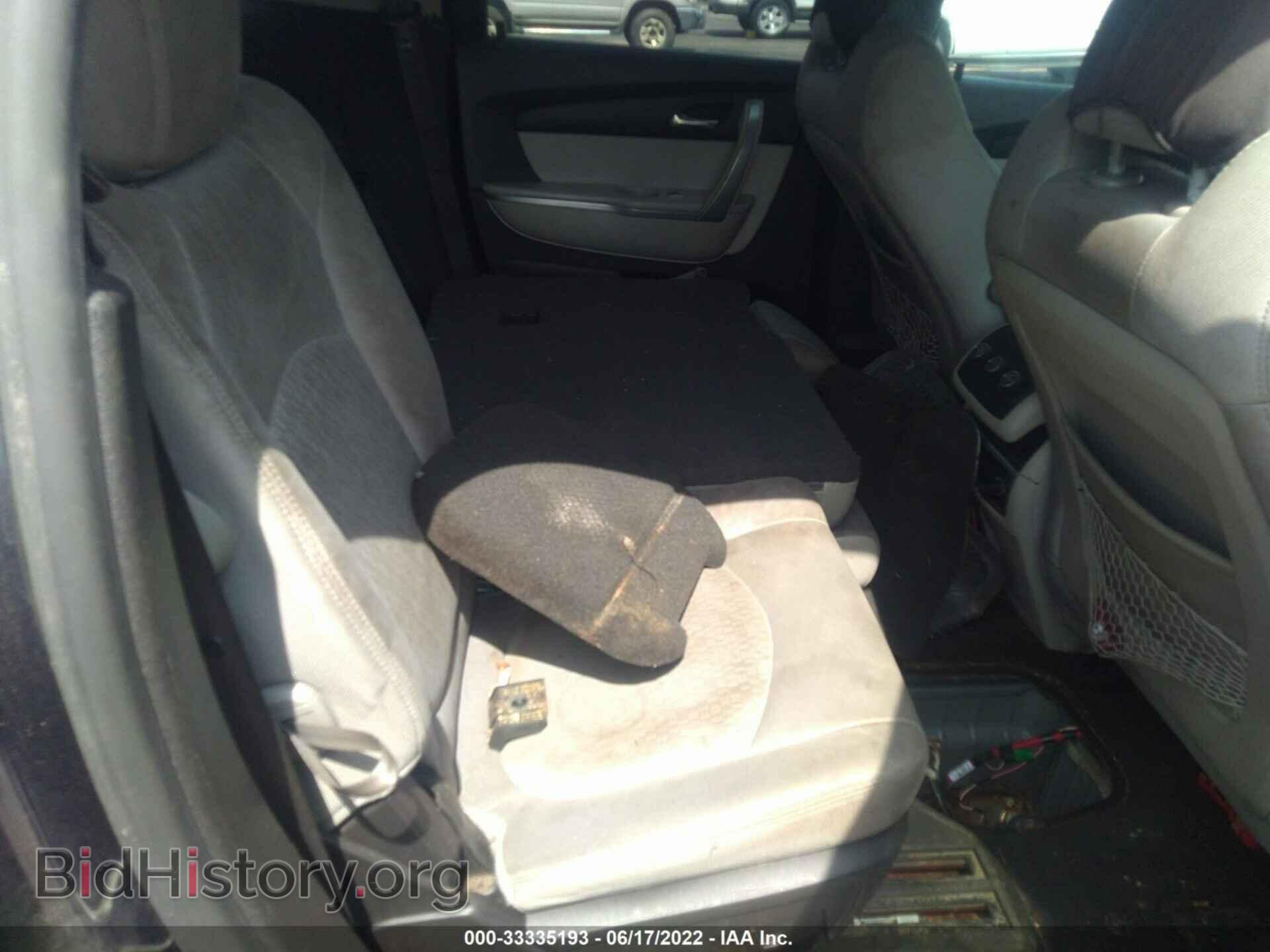 2007 GMC ACADIA - VIN: 1GKER13757J149197 - Photo 8