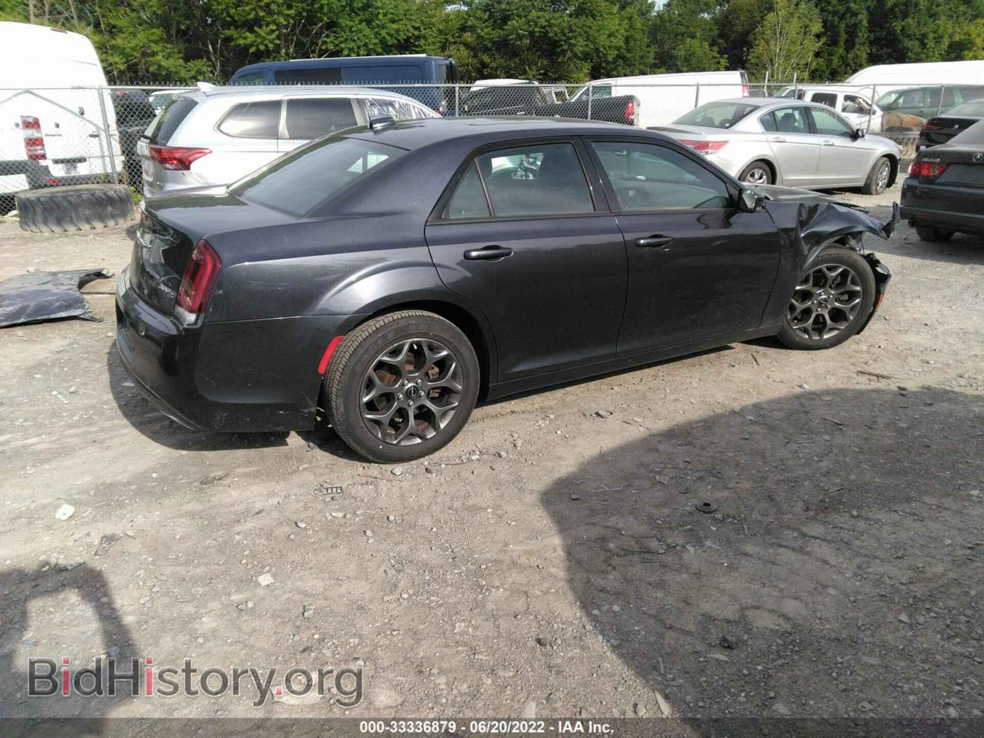 2016 CHRYSLER 300 - VIN: 2C3CCAGG0GH175940 - Фото 4