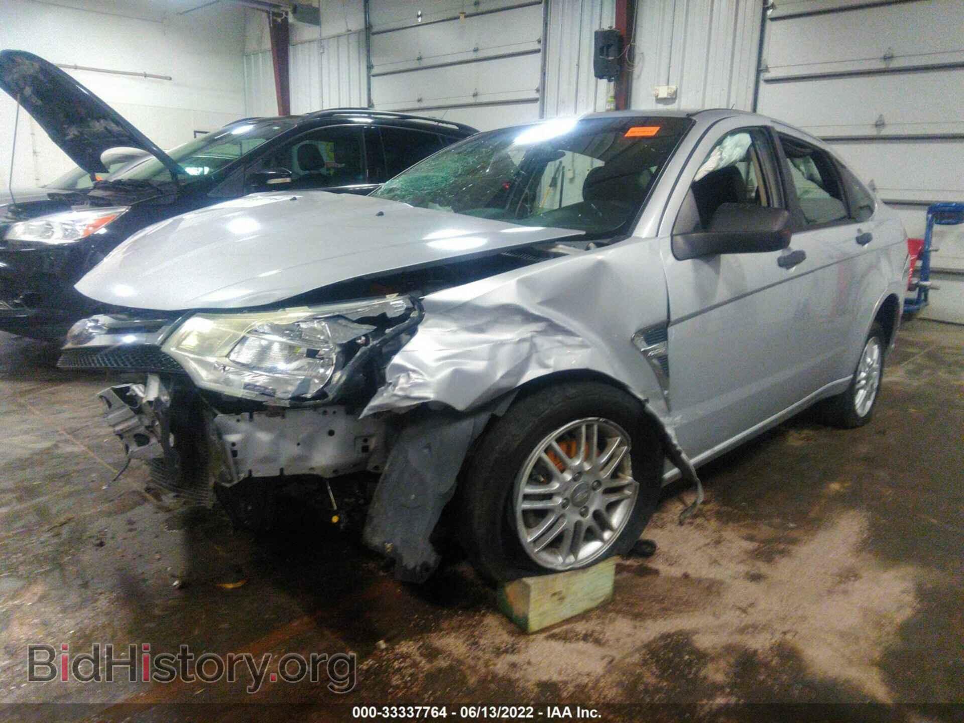 2008 FORD FOCUS - VIN: 1FAHP35N68W169507 - Фото 2