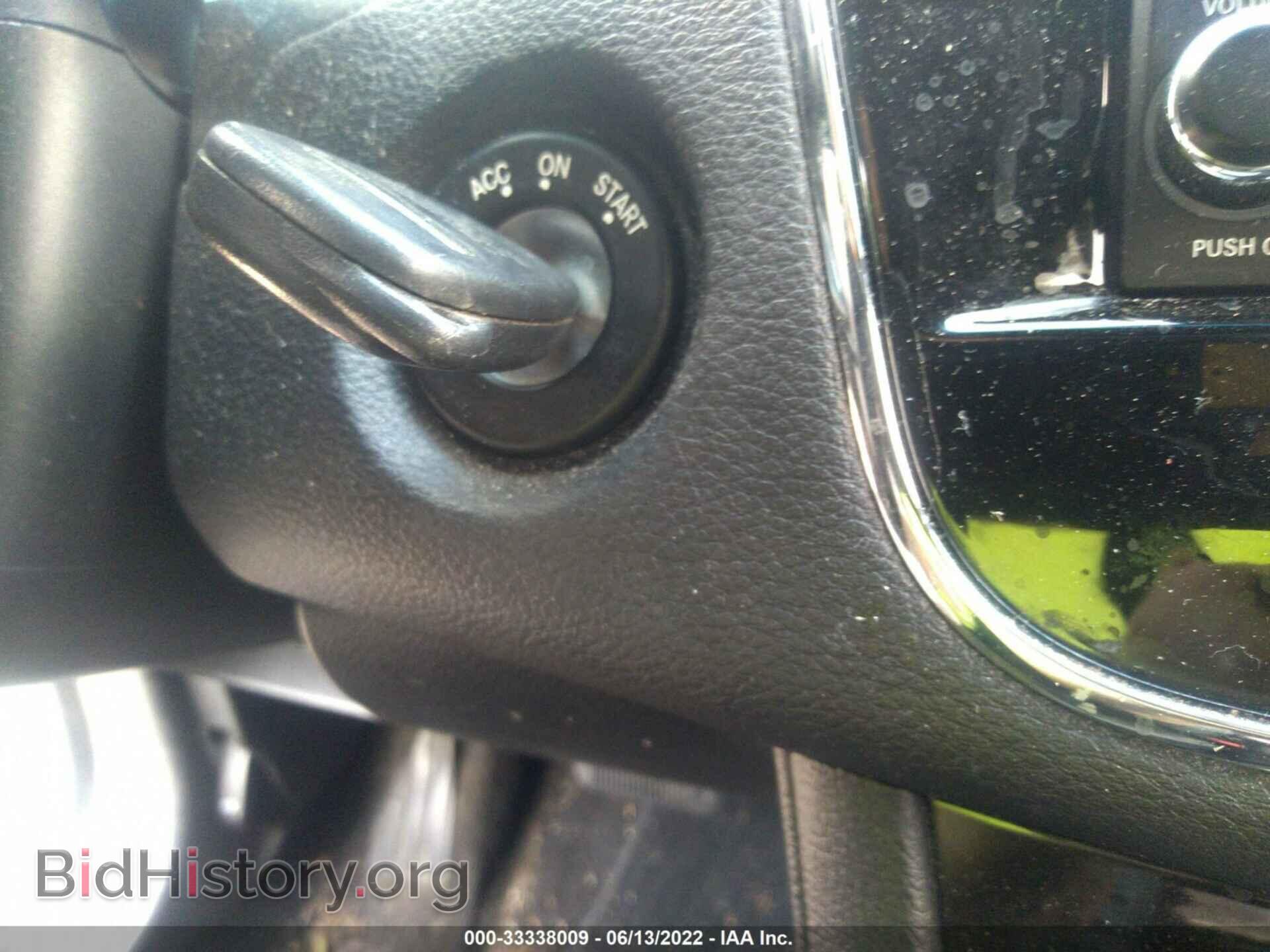 2011 CHRYSLER 200 - VIN: 1C3BC2FGXBN618033 - Фото 11