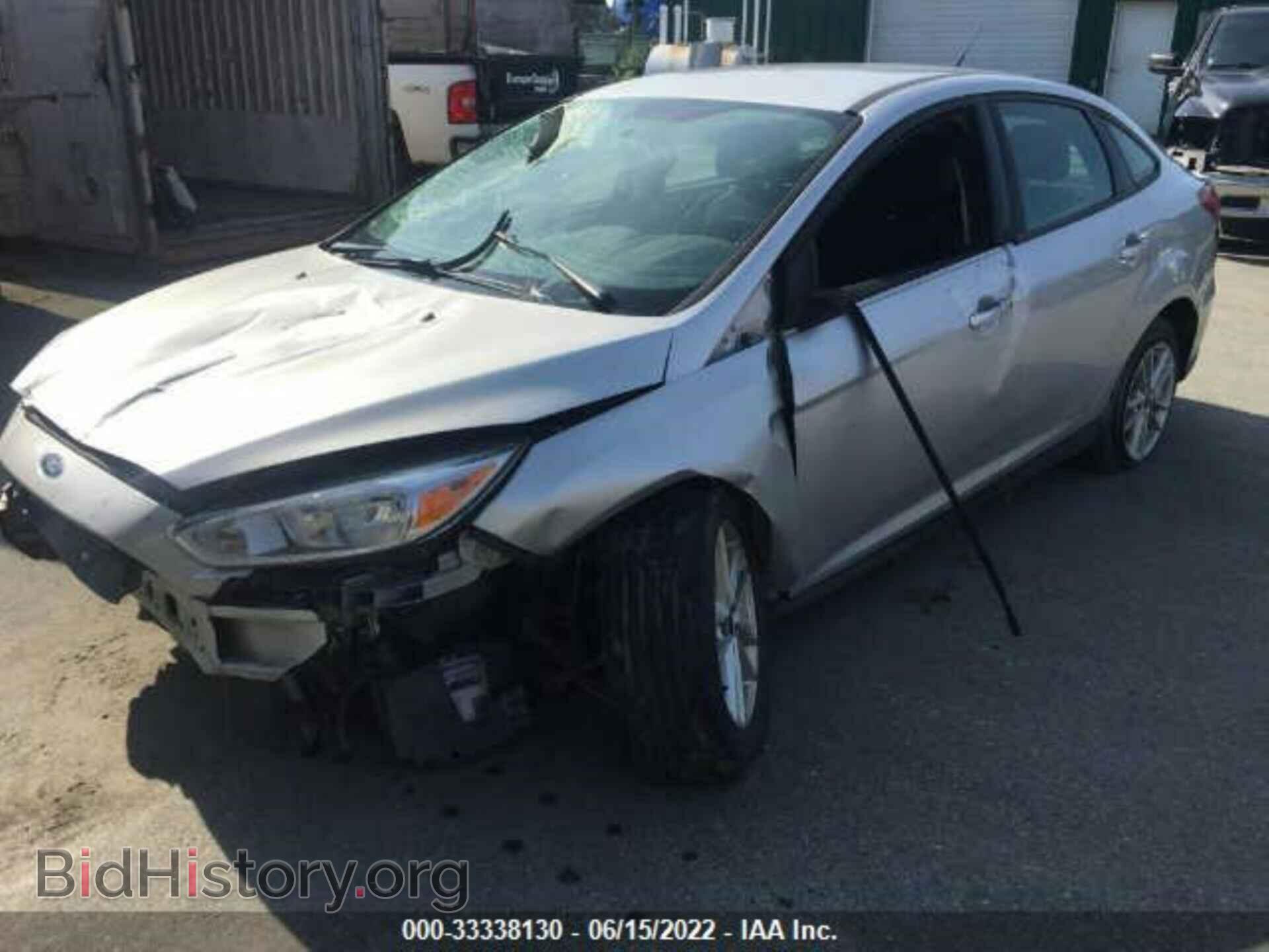 2015 FORD FOCUS - VIN: 1FADP3F22FL276152 - Photo 2
