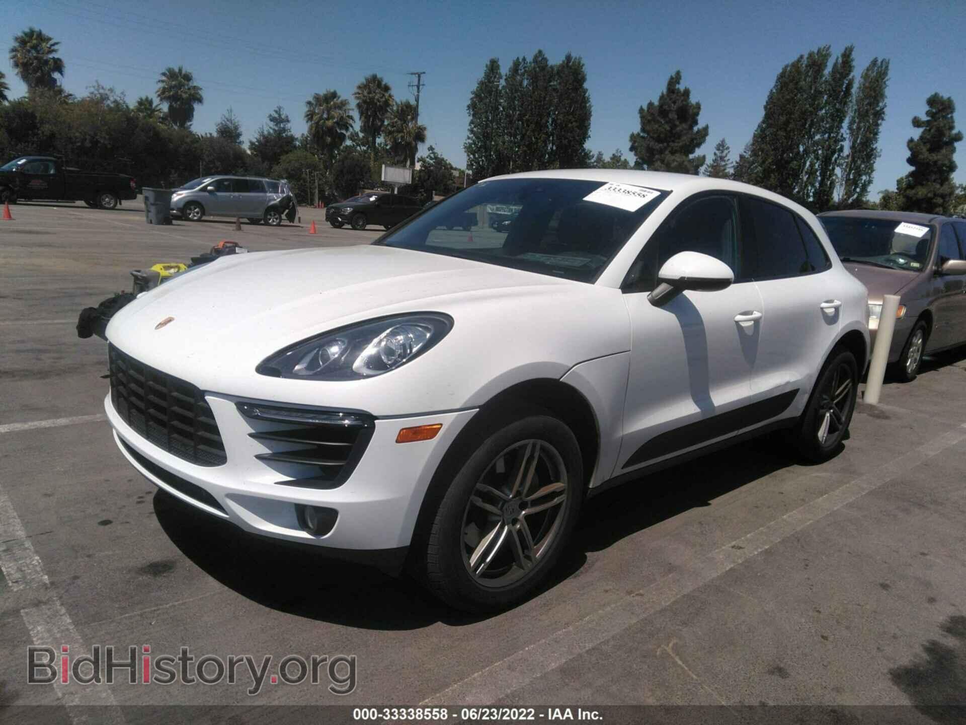 2017 PORSCHE MACAN - VIN: WP1AA2A53HLB07799 - Photo 2