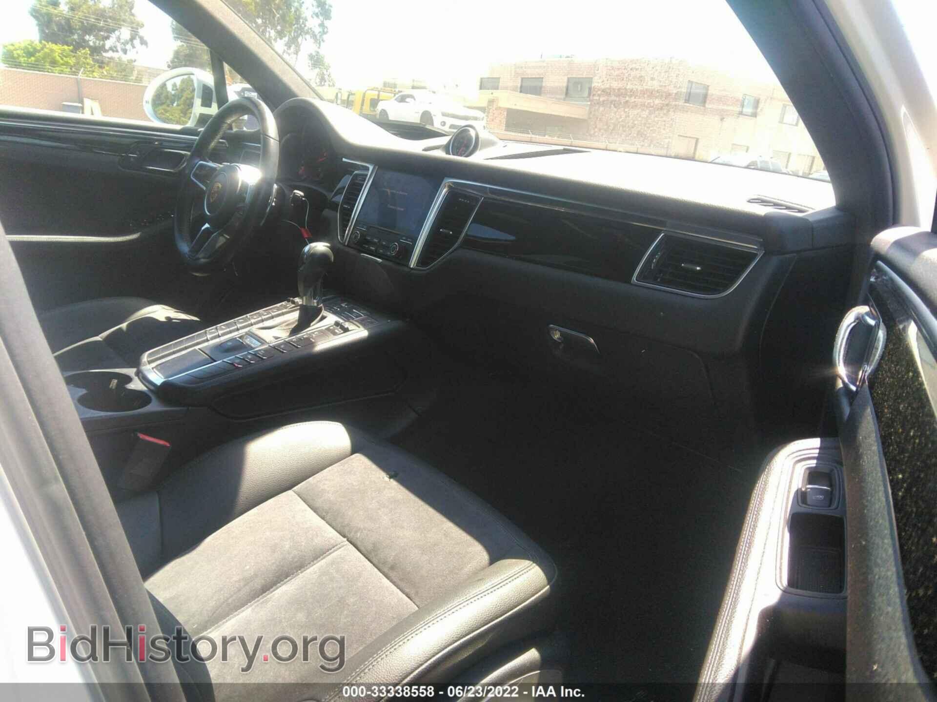 2017 PORSCHE MACAN - VIN: WP1AA2A53HLB07799 - Photo 5