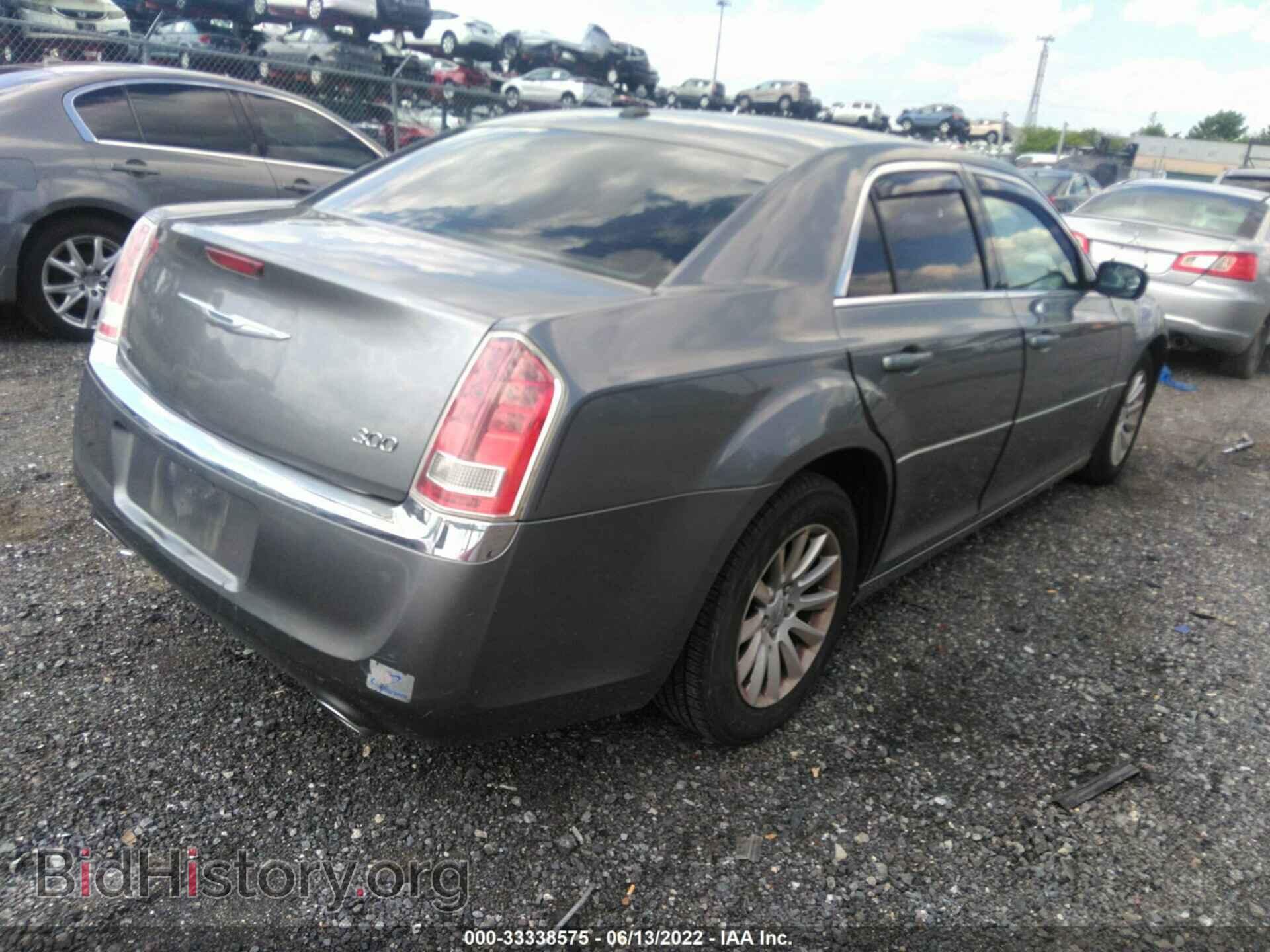 2012 CHRYSLER 300 - VIN: 2C3CCAAG4CH114044 - Photo 4