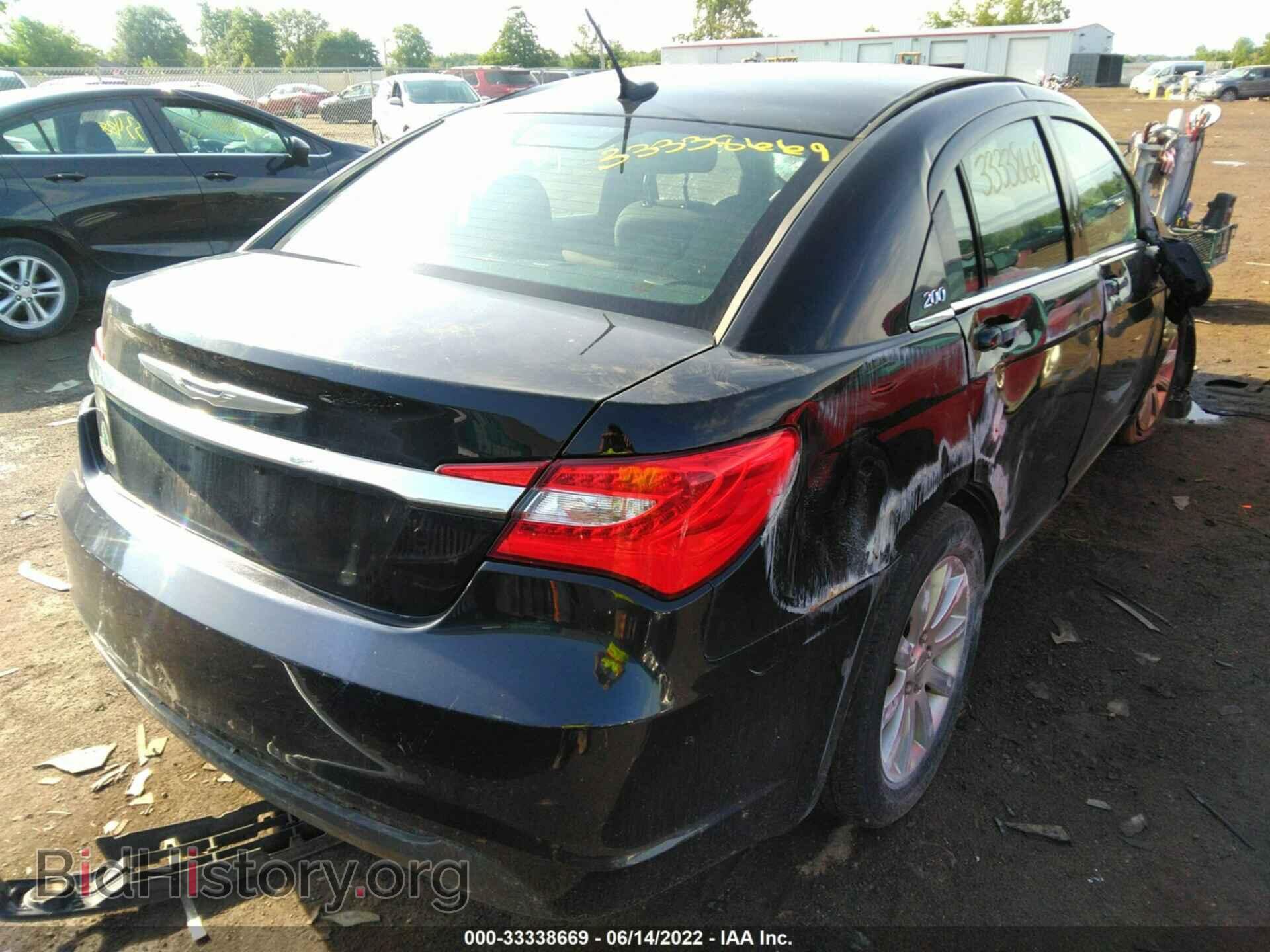 2012 CHRYSLER 200 - VIN: 1C3CCBBB7CN135762 - Фото 4