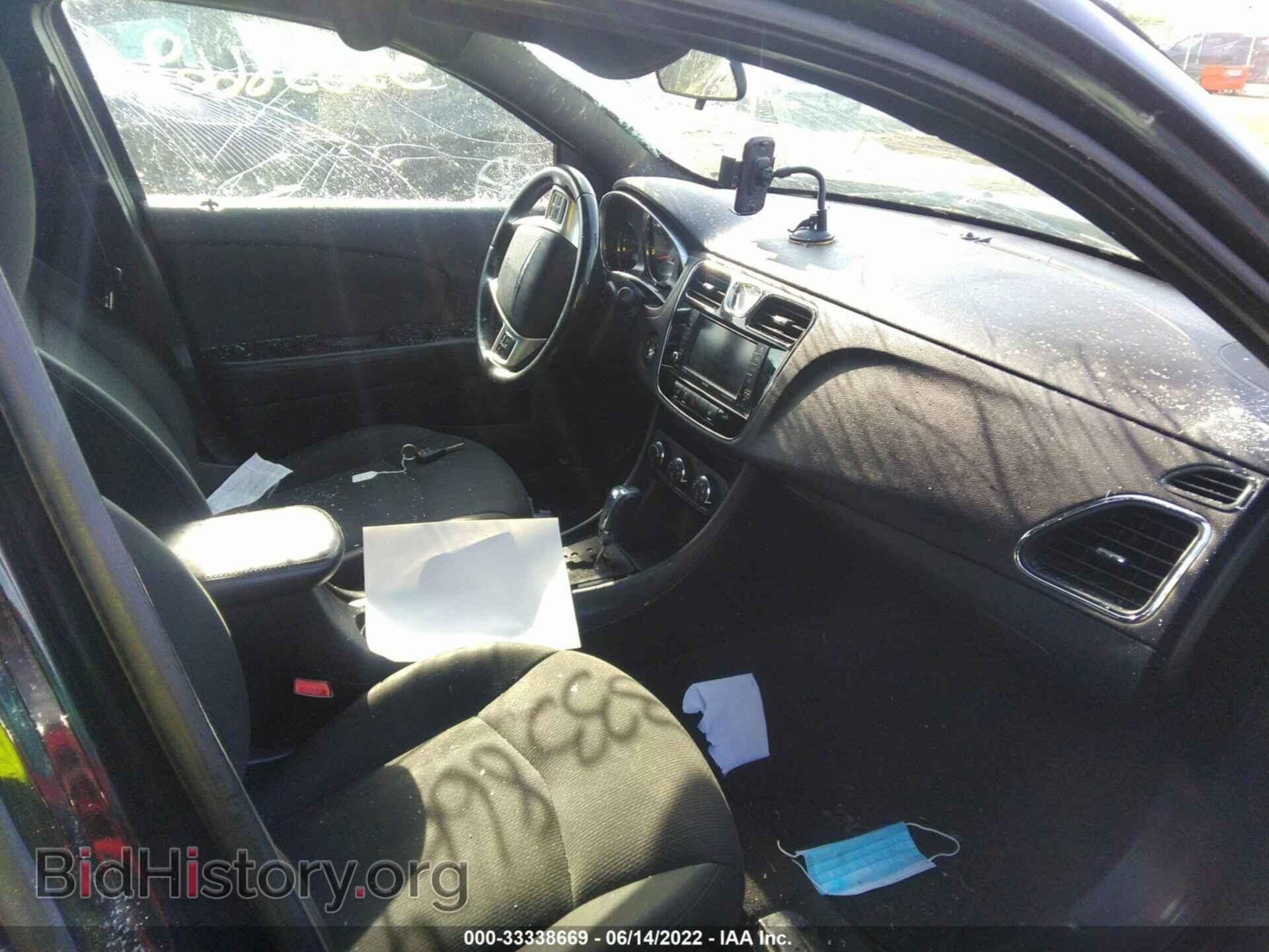 2012 CHRYSLER 200 - VIN: 1C3CCBBB7CN135762 - Фото 5