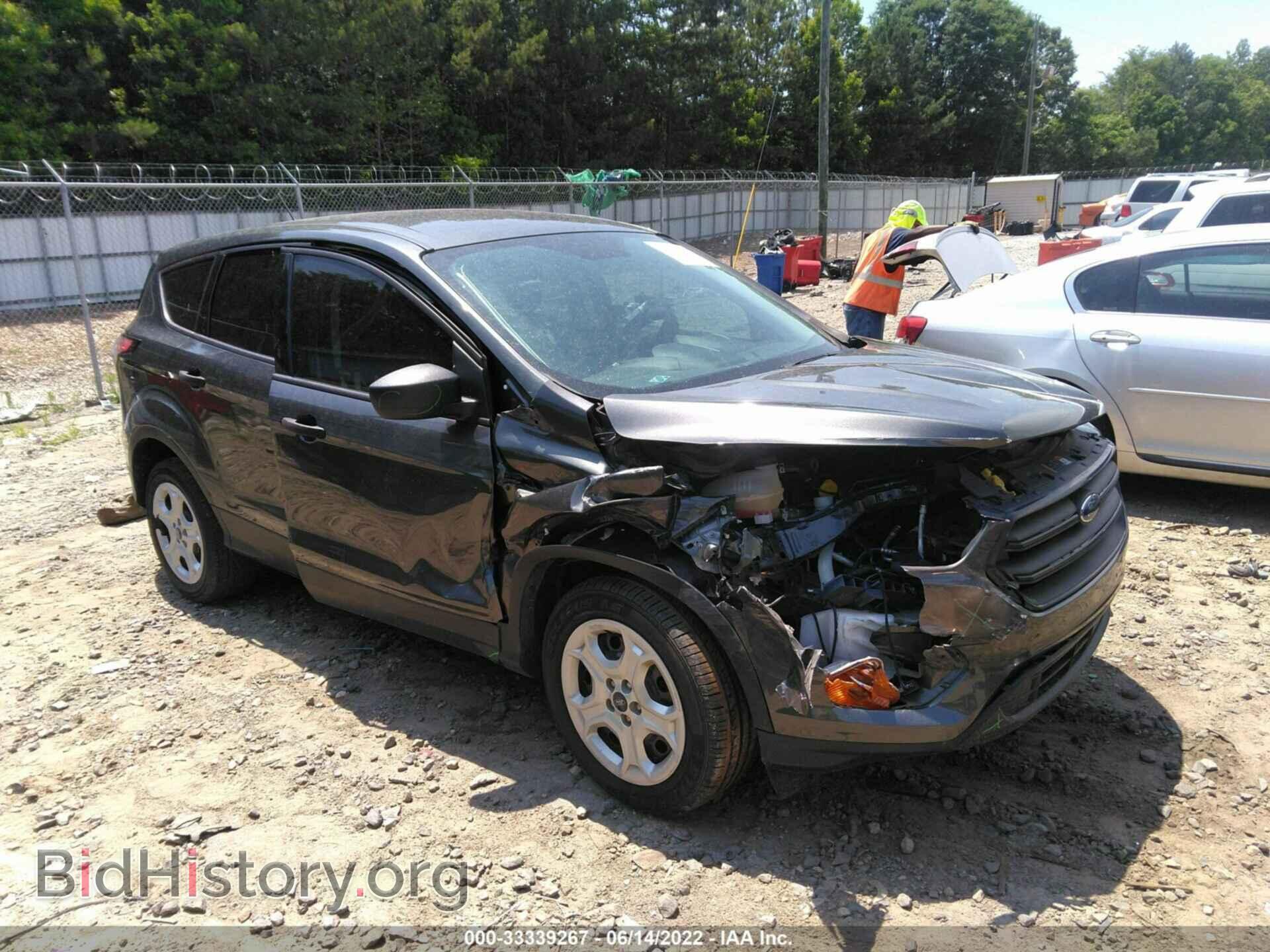 Фотография 1FMCU0F77HUB85556 - FORD ESCAPE 2017