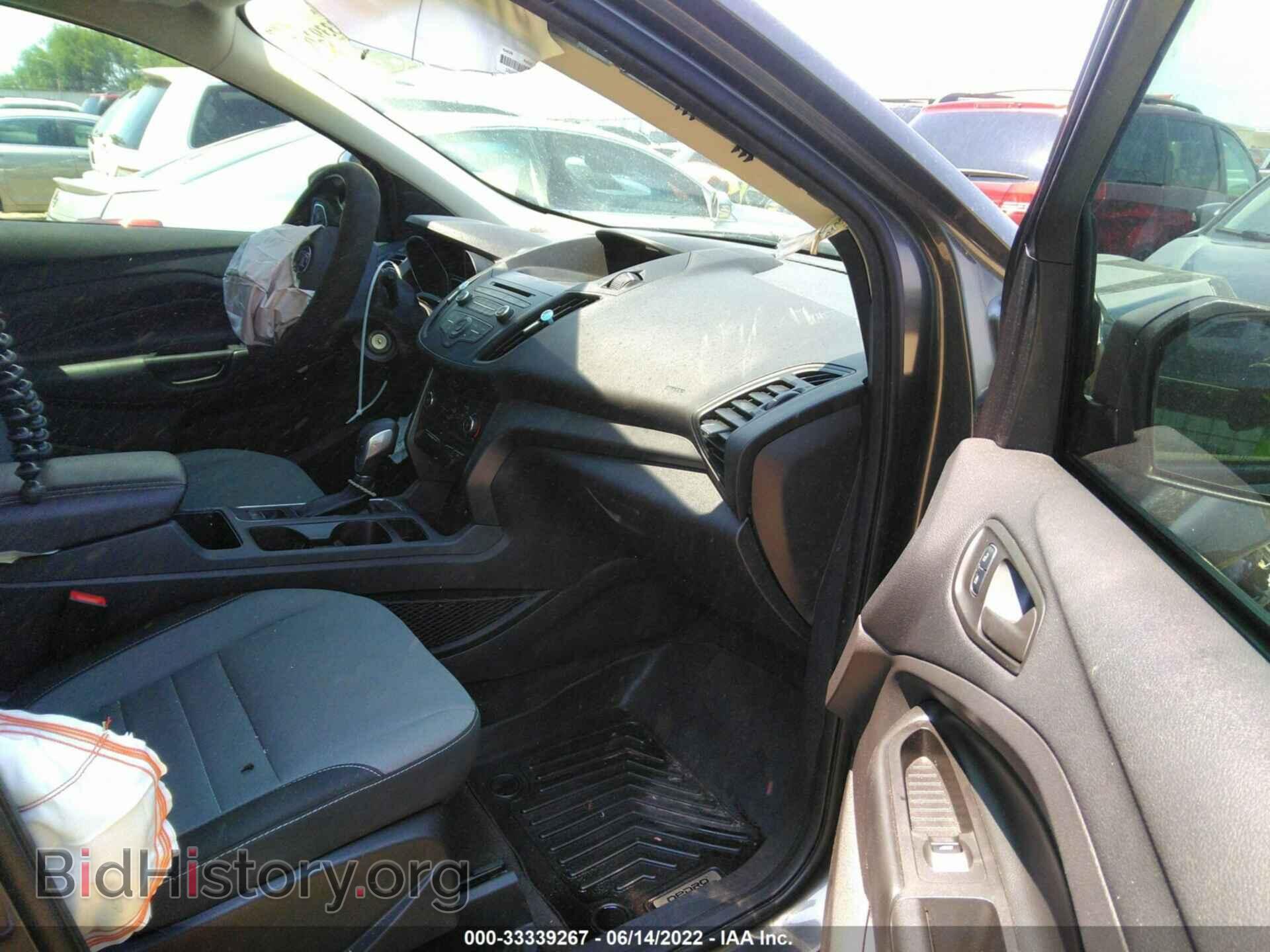 2017 FORD ESCAPE - VIN: 1FMCU0F77HUB85556 - Фото 5