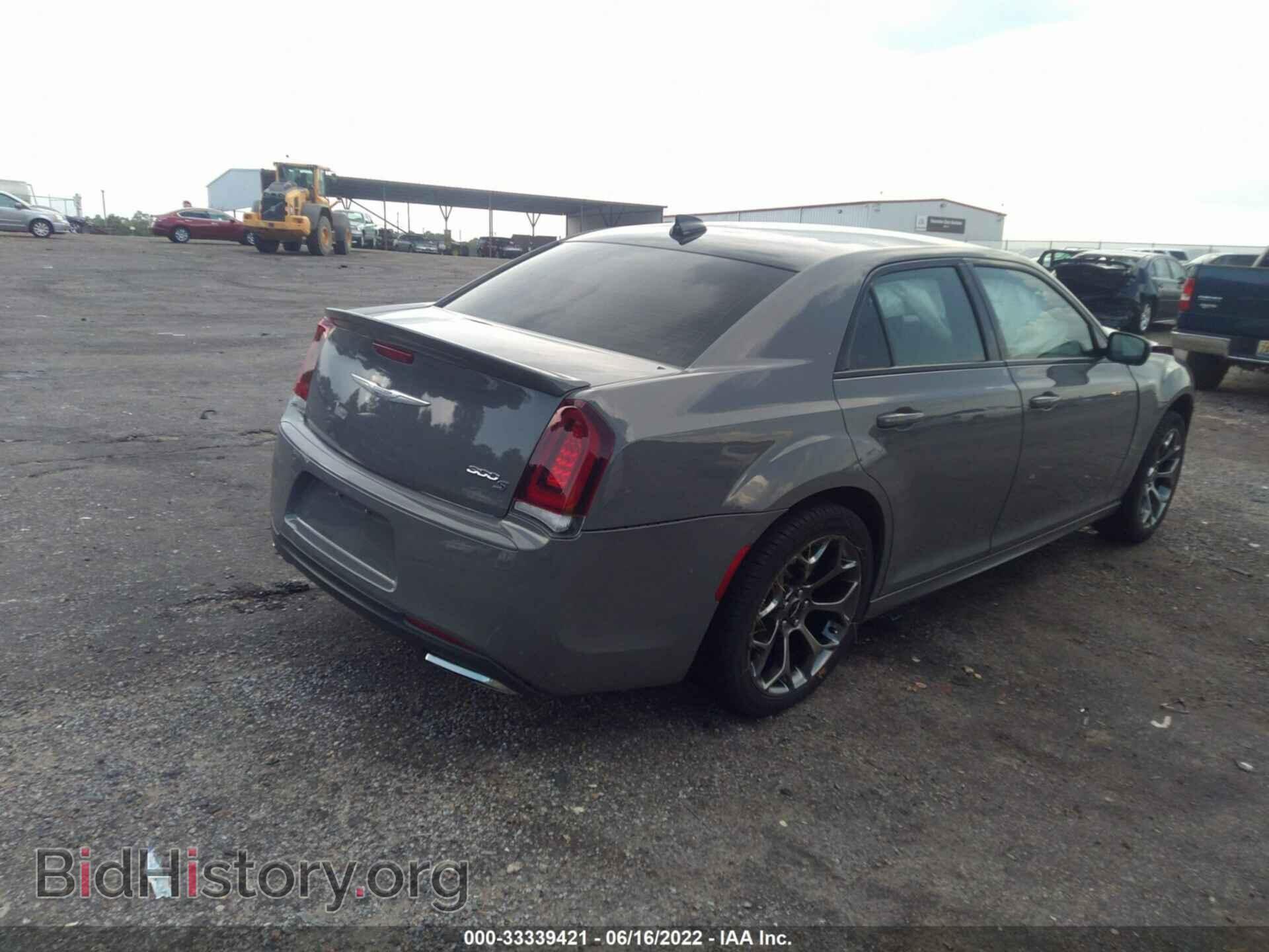 2017 CHRYSLER 300 - VIN: 2C3CCABG2HH553815 - Фото 4