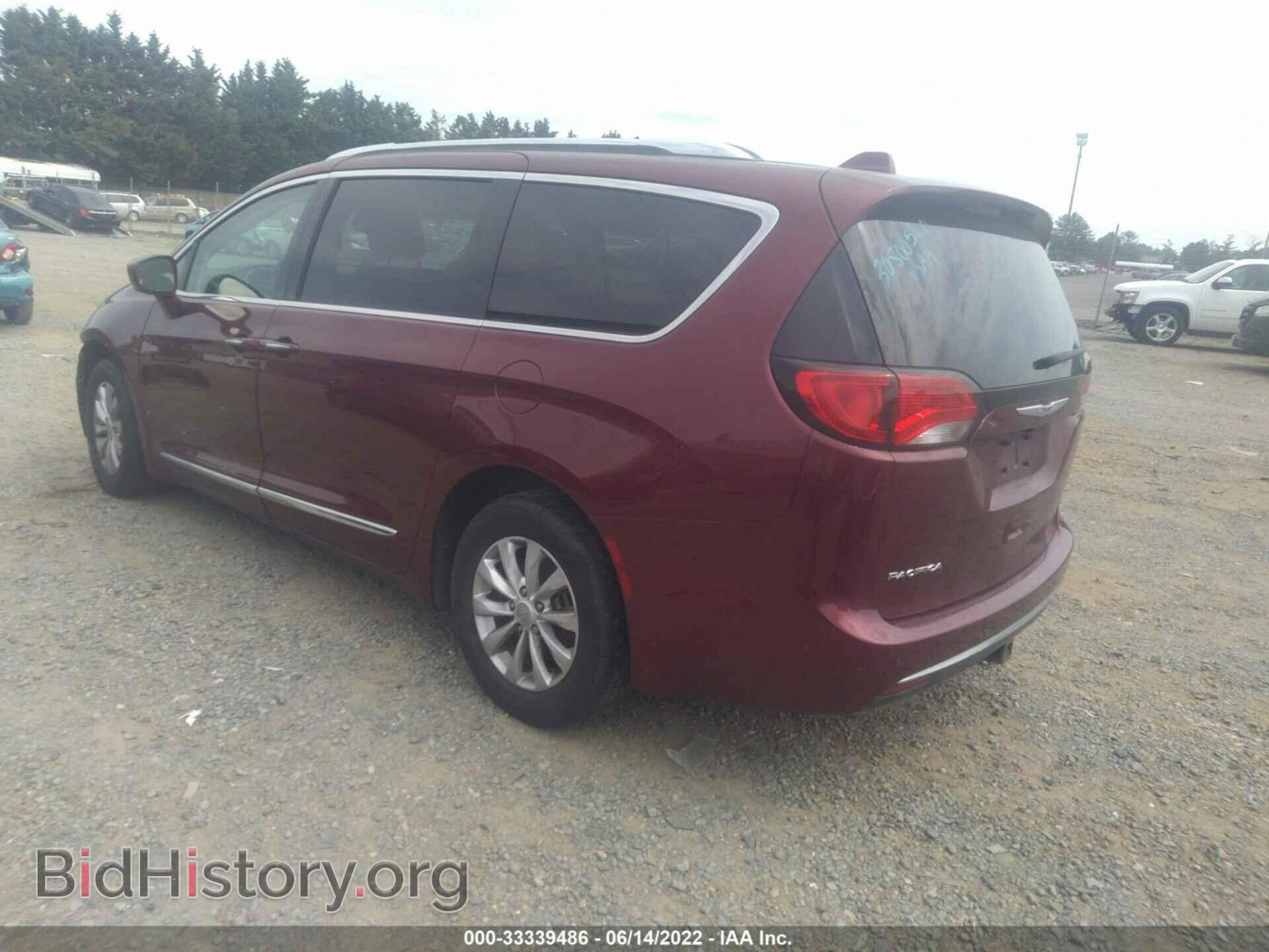 2018 CHRYSLER PACIFICA - VIN: 2C4RC1BG3JR132384 - Фото 3