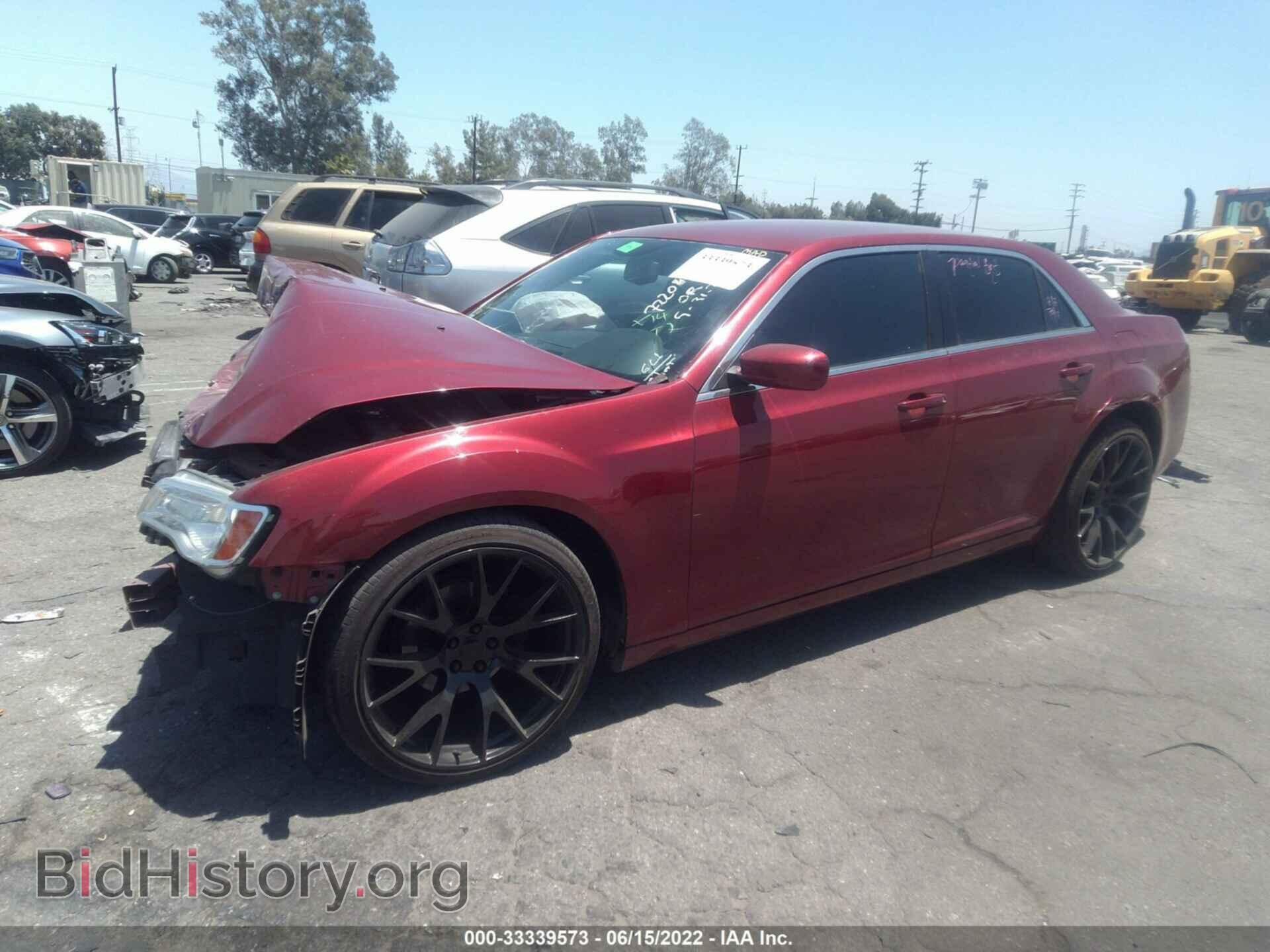 2014 CHRYSLER 300 - VIN: 2C3CCAAG7EH214223 - Фото 2