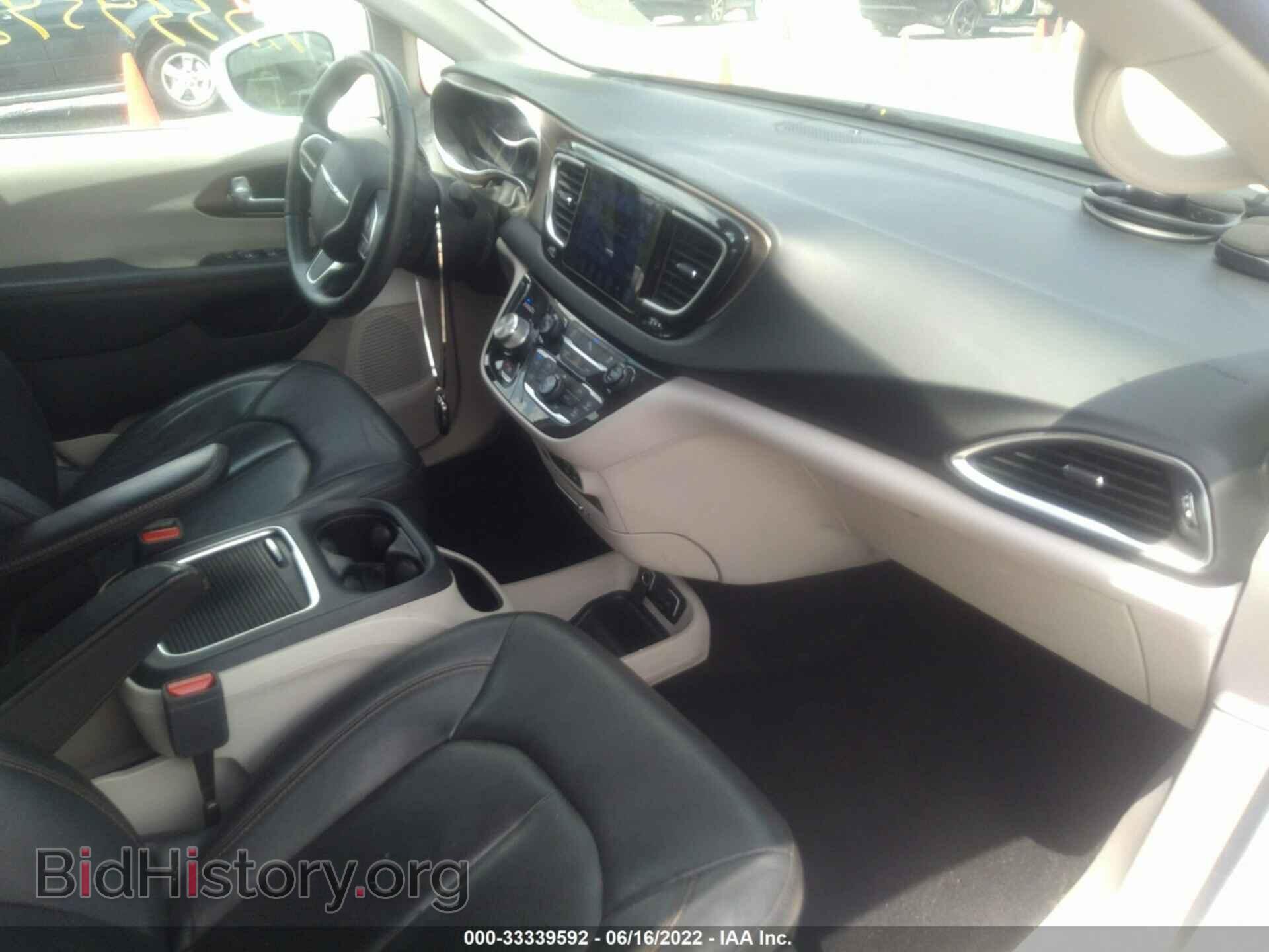 2017 CHRYSLER PACIFICA - VIN: 2C4RC1EG2HR757560 - Photo 5