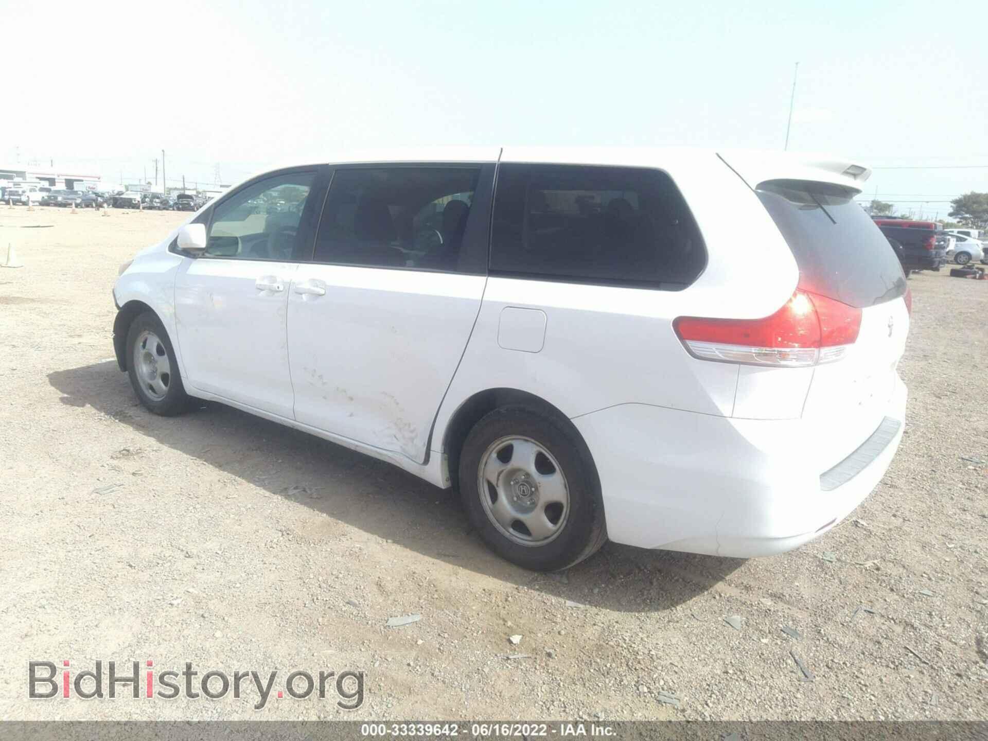 2012 TOYOTA SIENNA - VIN: 5TDKA3DC0CS014316 - Фото 3