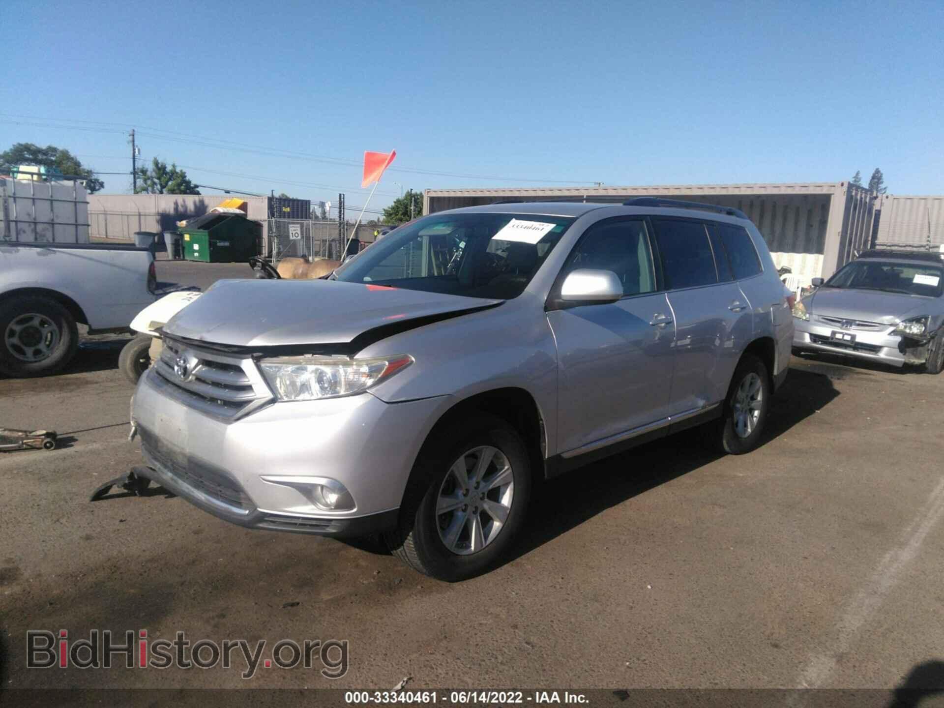 2012 TOYOTA HIGHLANDER - VIN: 5TDBK3EH3CS121741 - Фото 2