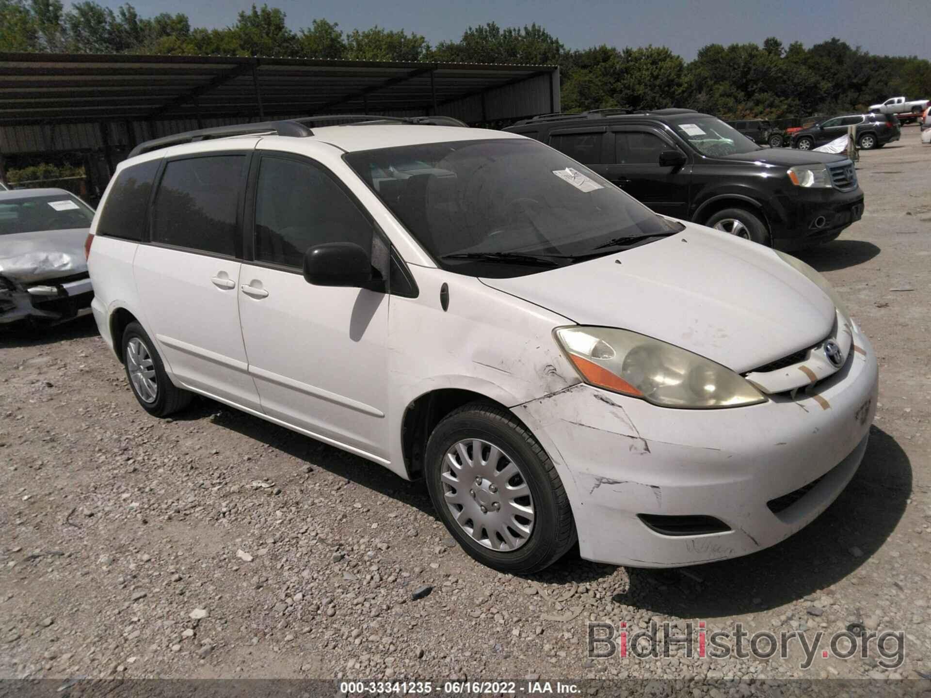 Photo 5TDZK23C28S211793 - TOYOTA SIENNA 2008