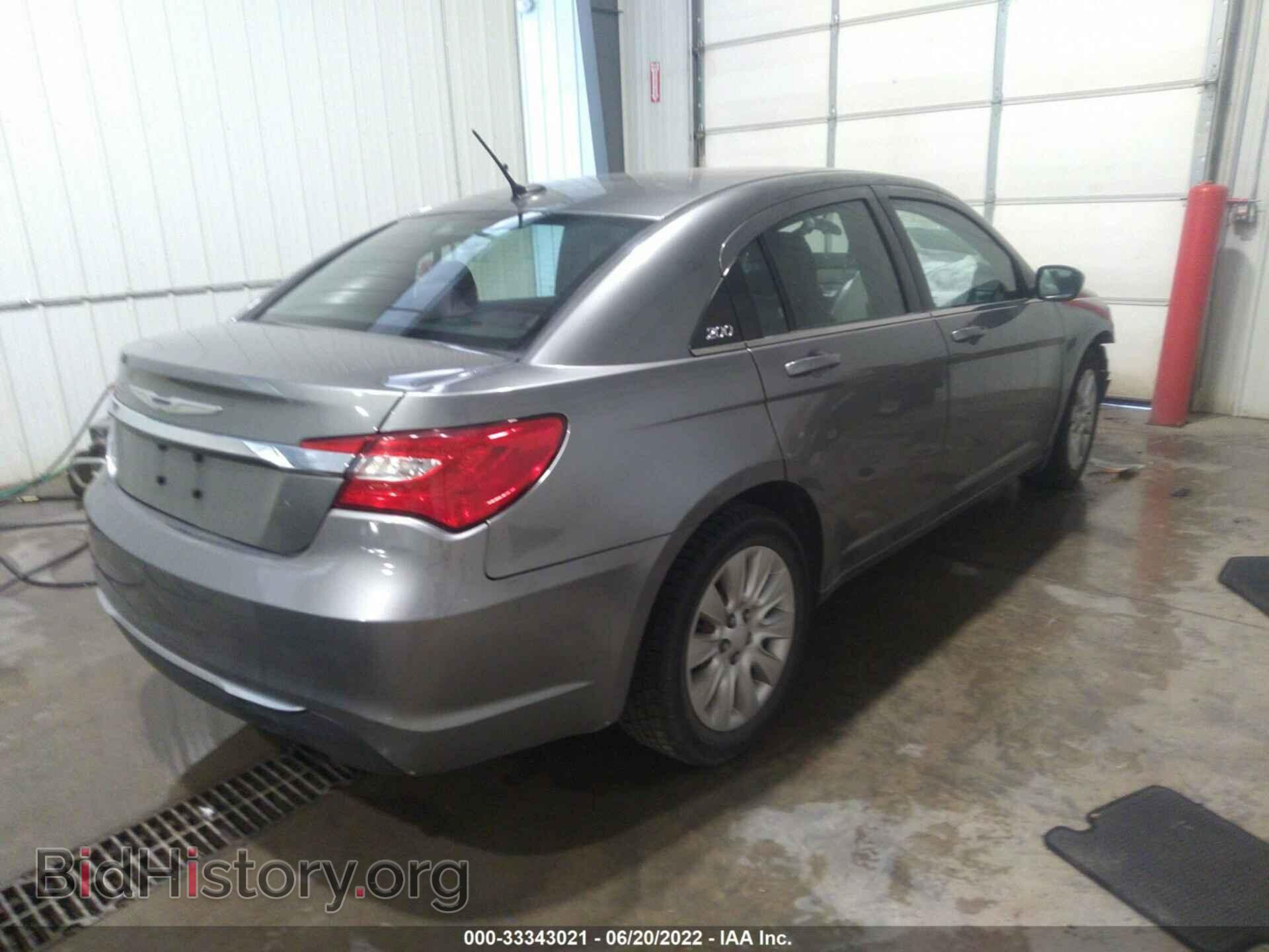 2013 CHRYSLER 200 - VIN: 1C3CCBAB1DN641574 - Фото 4