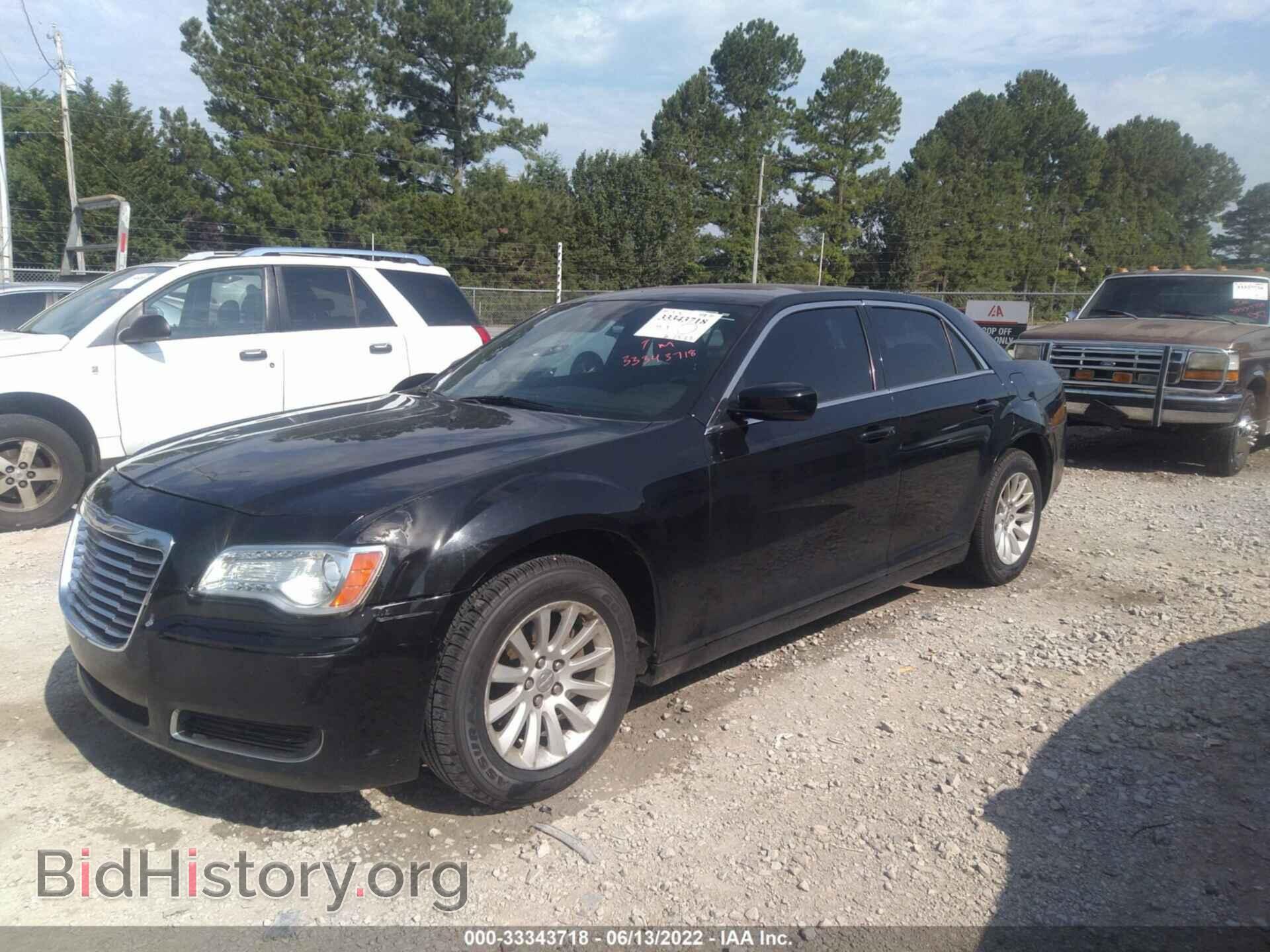 2012 CHRYSLER 300 - VIN: 2C3CCAAG9CH220084 - Фото 2