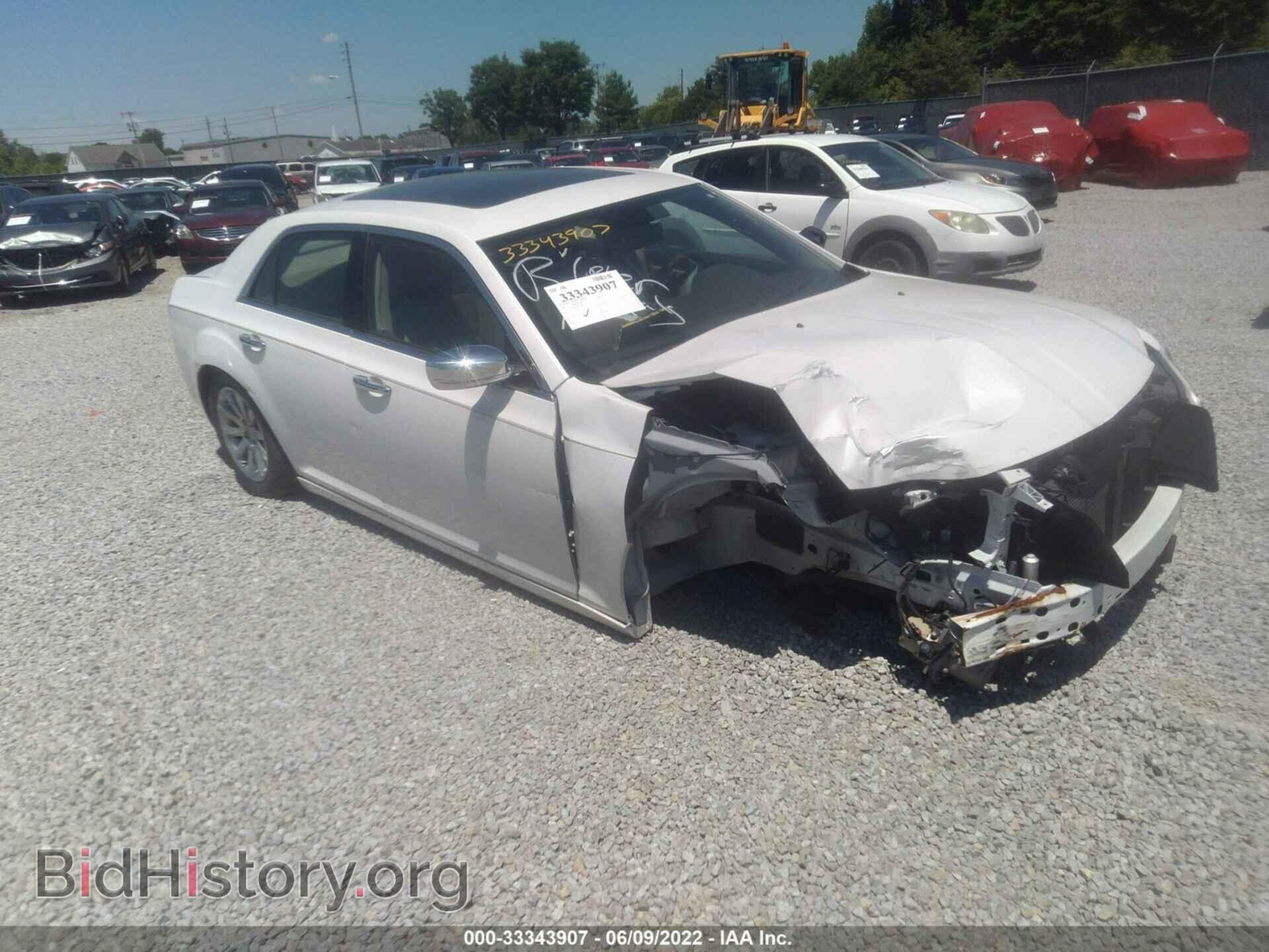 Фотография 2C3CA5CG9BH530082 - CHRYSLER 300 2011