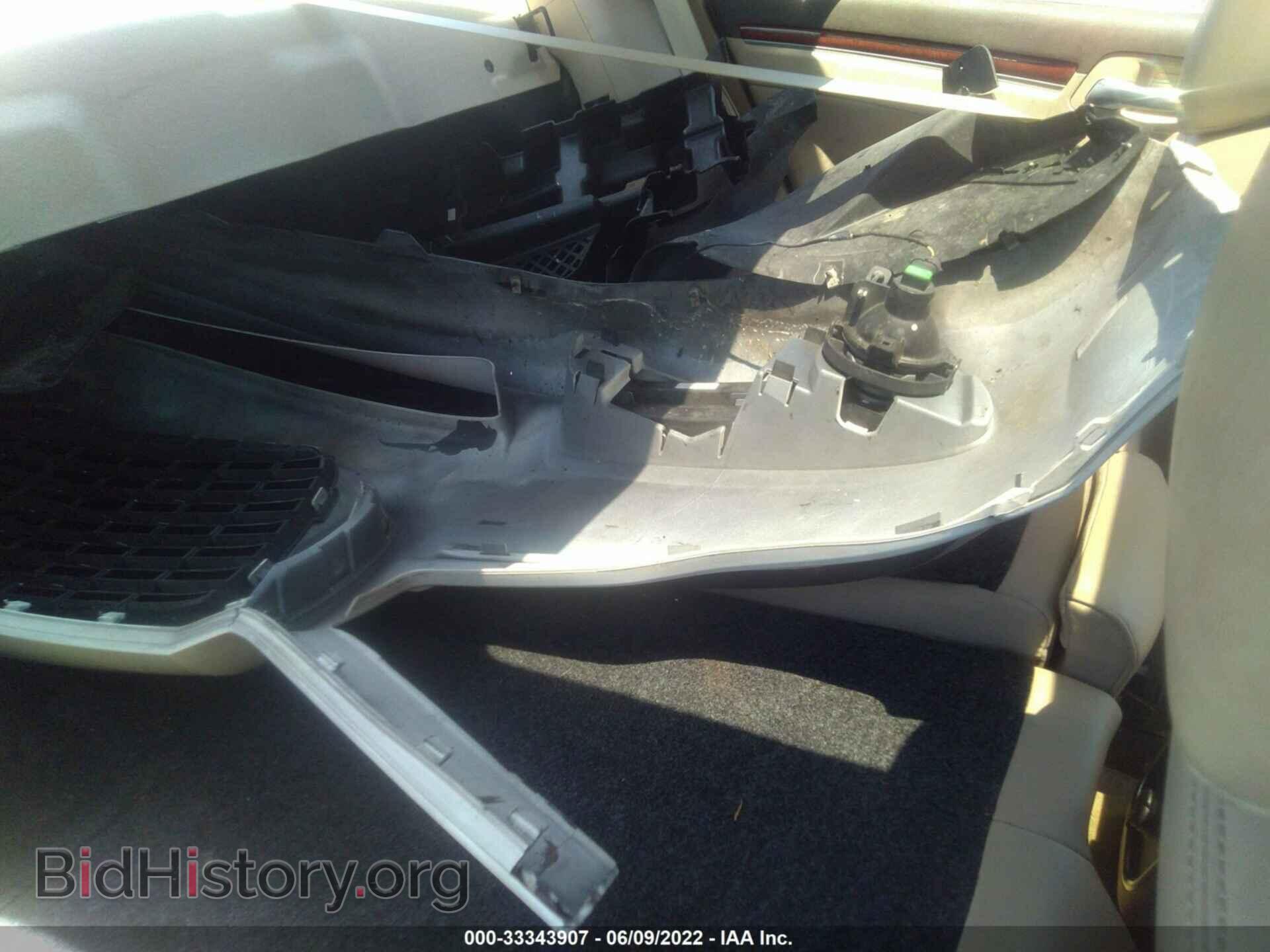 2011 CHRYSLER 300 - VIN: 2C3CA5CG9BH530082 - Фото 8