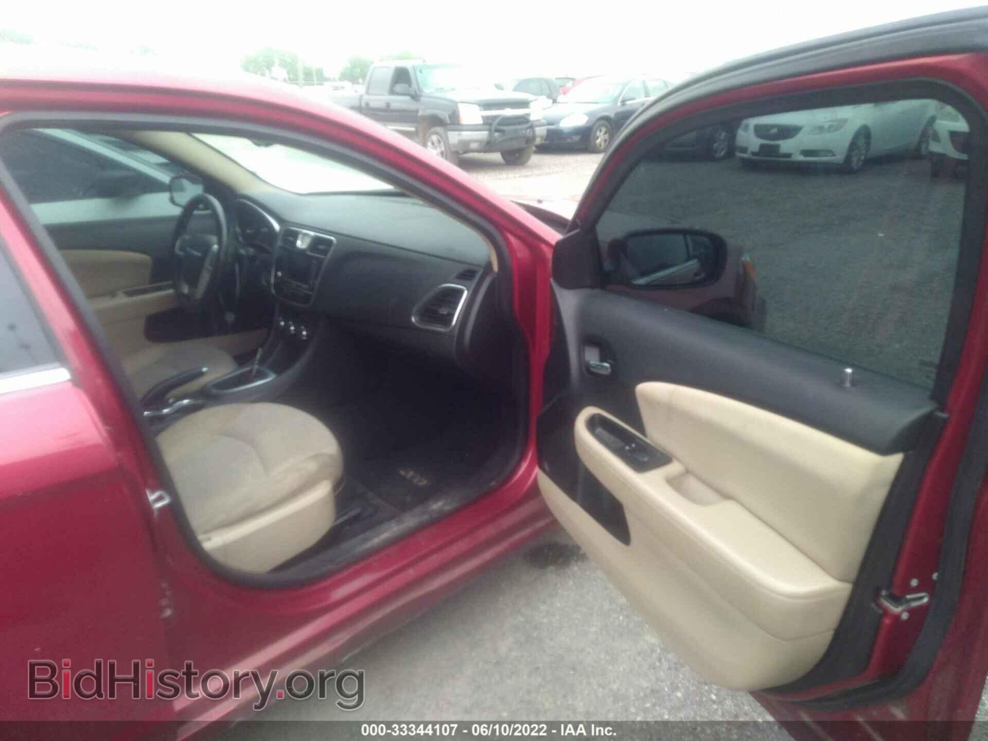 2013 CHRYSLER 200 - VIN: 1C3CCBBB4DN633421 - Photo 5
