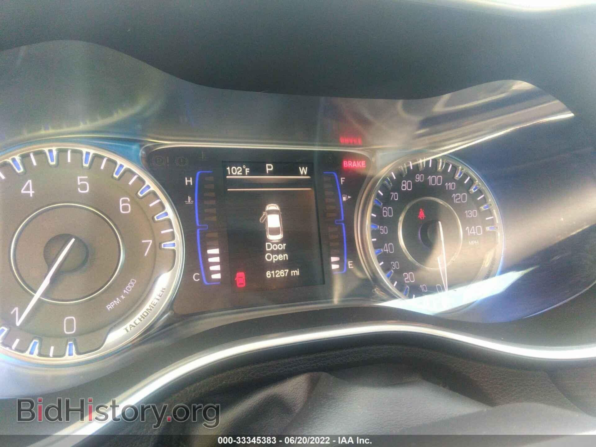 2016 CHRYSLER 200 - VIN: 1C3CCCFB4GN196282 - Фото 7