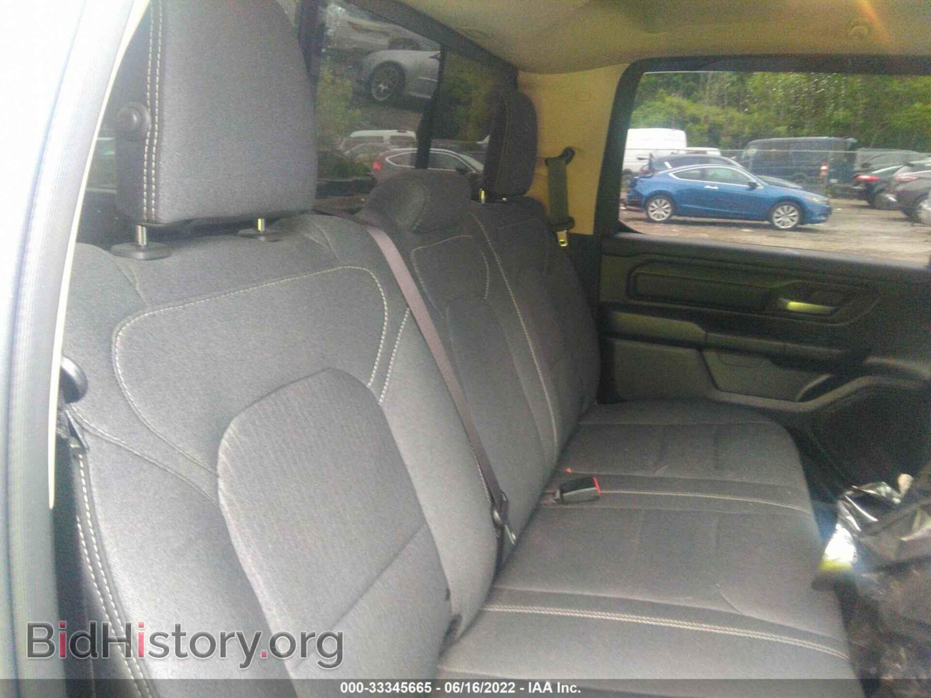 2019 RAM 1500 - VIN: 1C6SRFGT2KN605104 - Фото 8