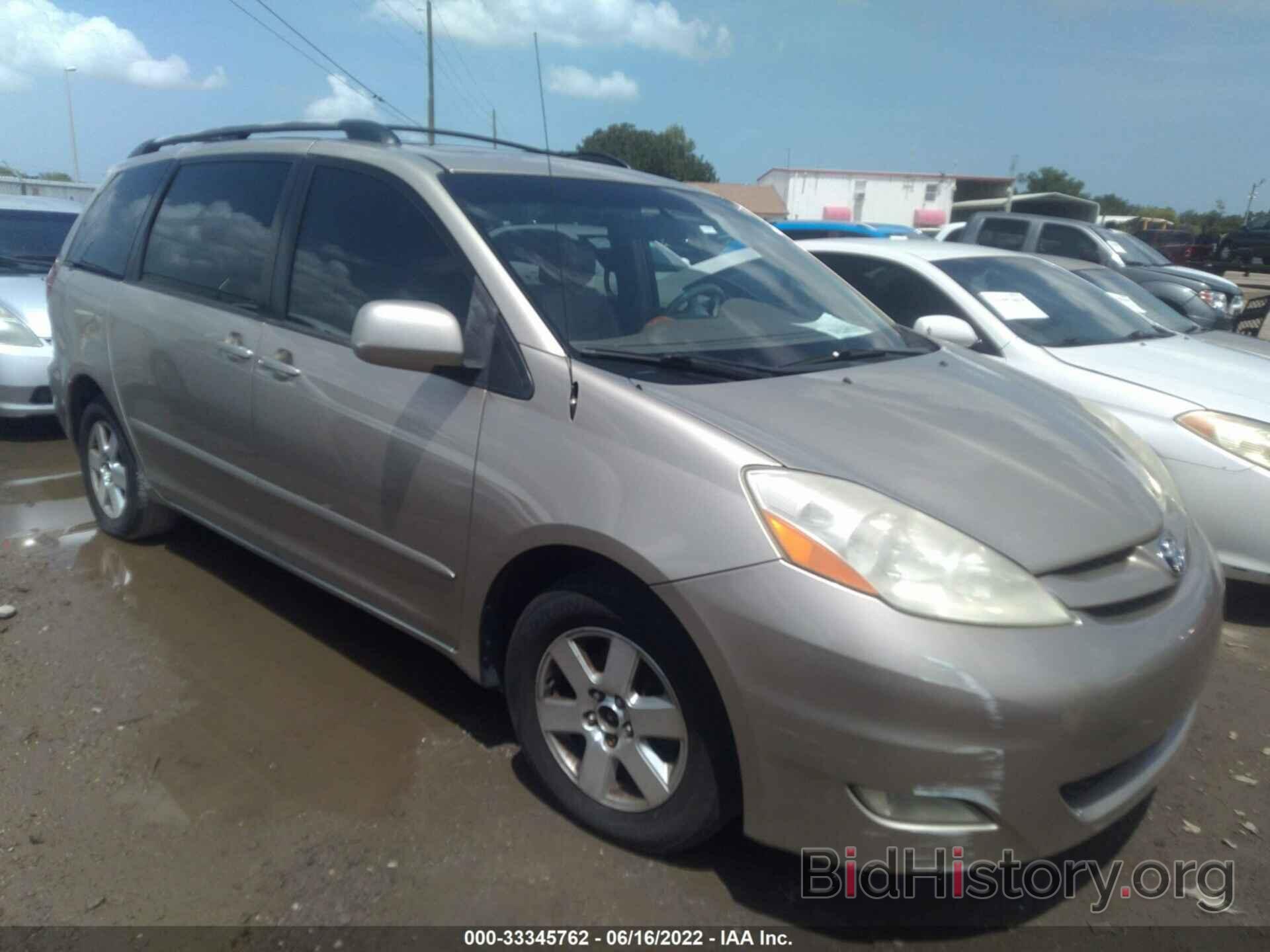 Photo 5TDZK22C08S145231 - TOYOTA SIENNA 2008