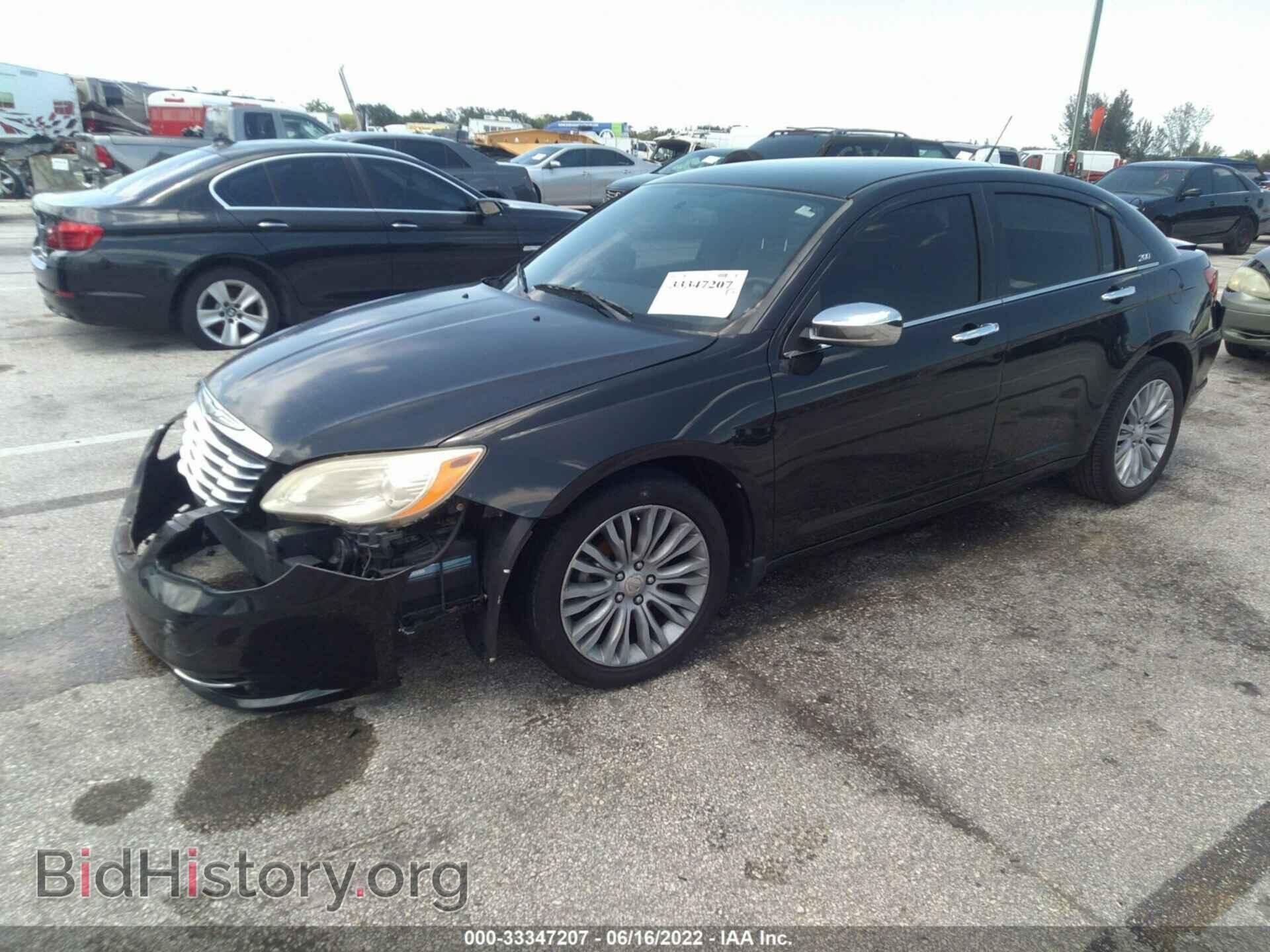 2011 CHRYSLER 200 - VIN: 1C3BC2FG8BN518254 - Фото 2