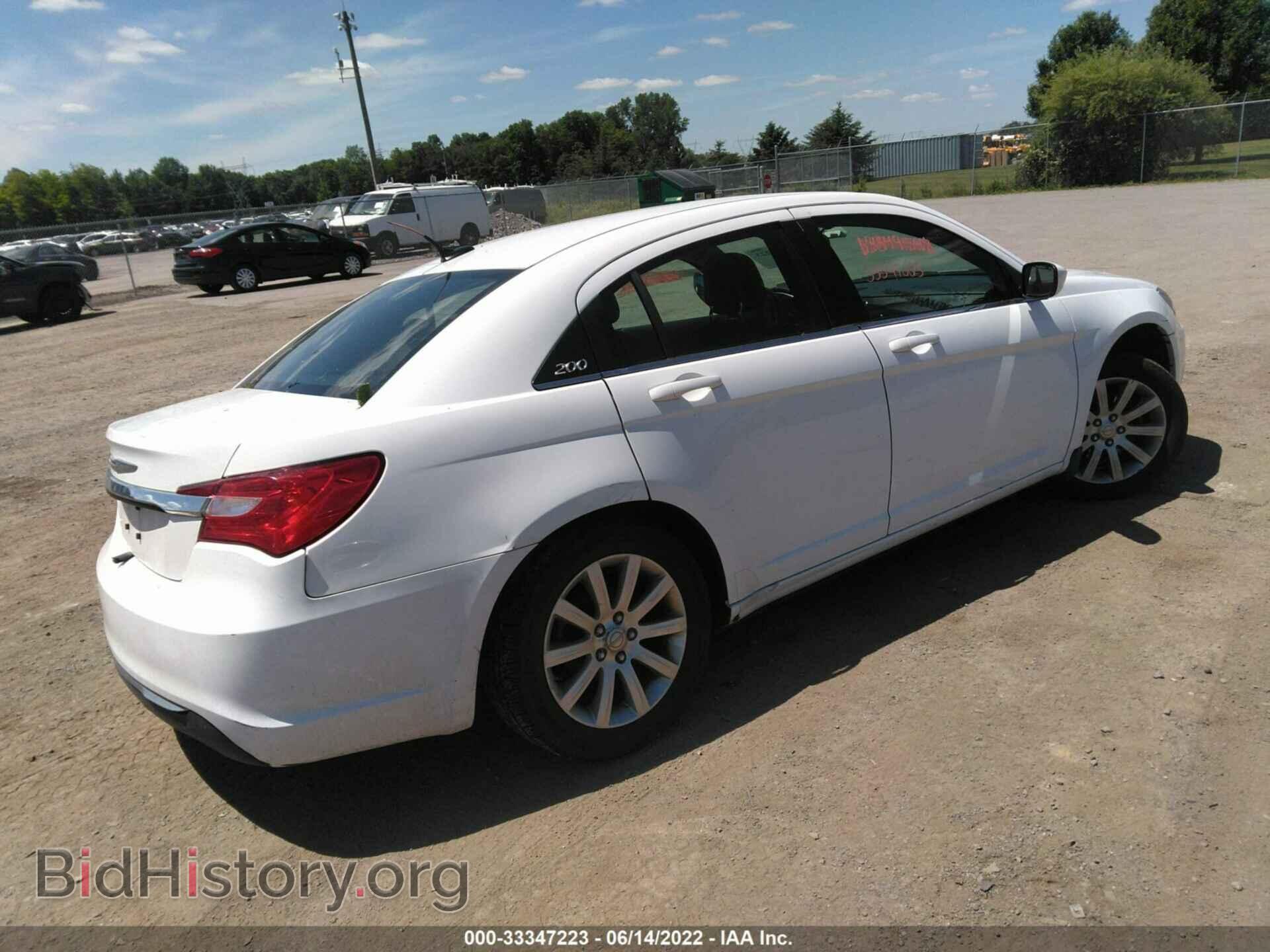2012 CHRYSLER 200 - VIN: 1C3CCBBB6CN137857 - Фото 4