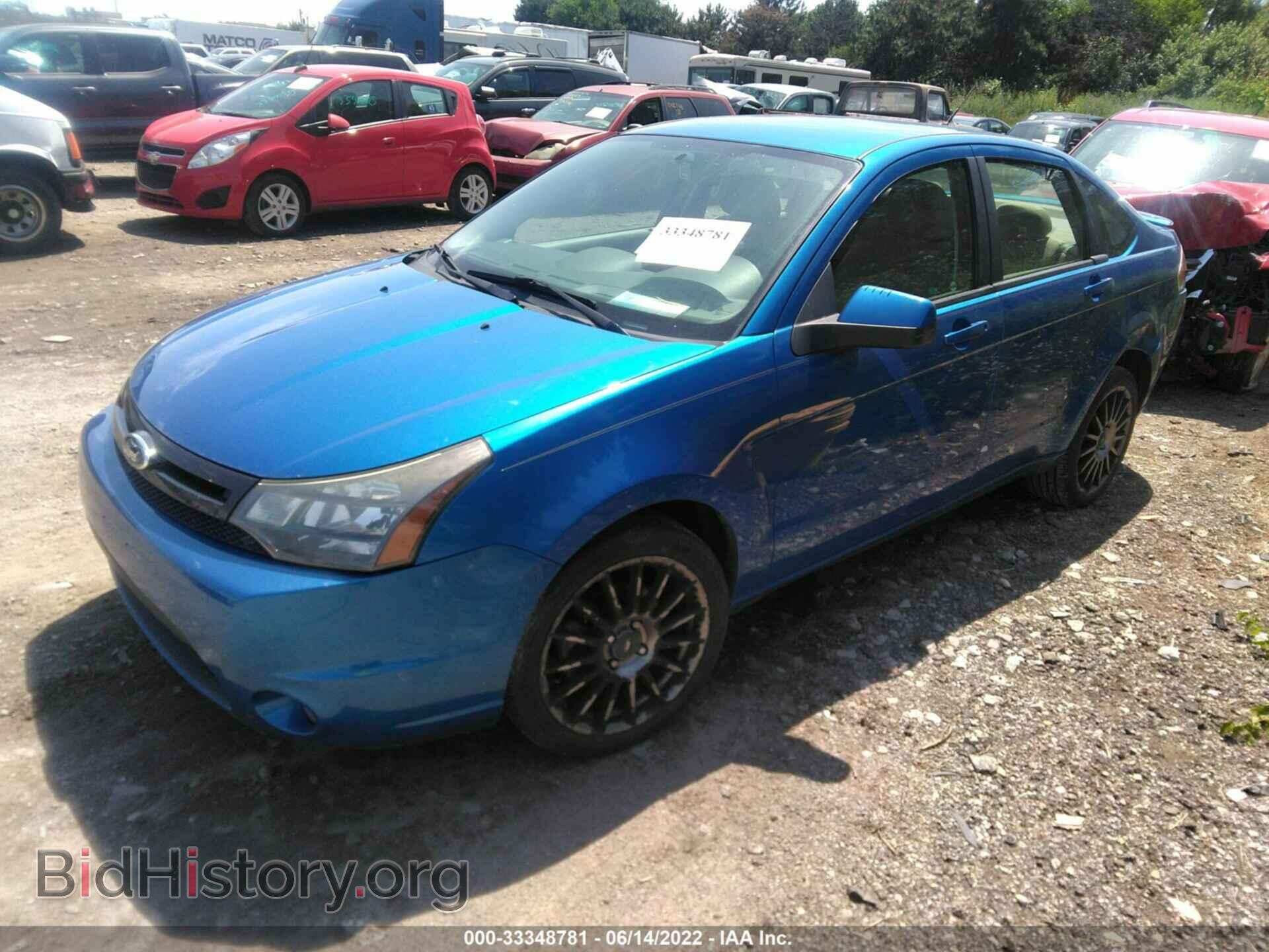 2011 FORD FOCUS - VIN: 1FAHP3GN8BW165687 - Фото 2